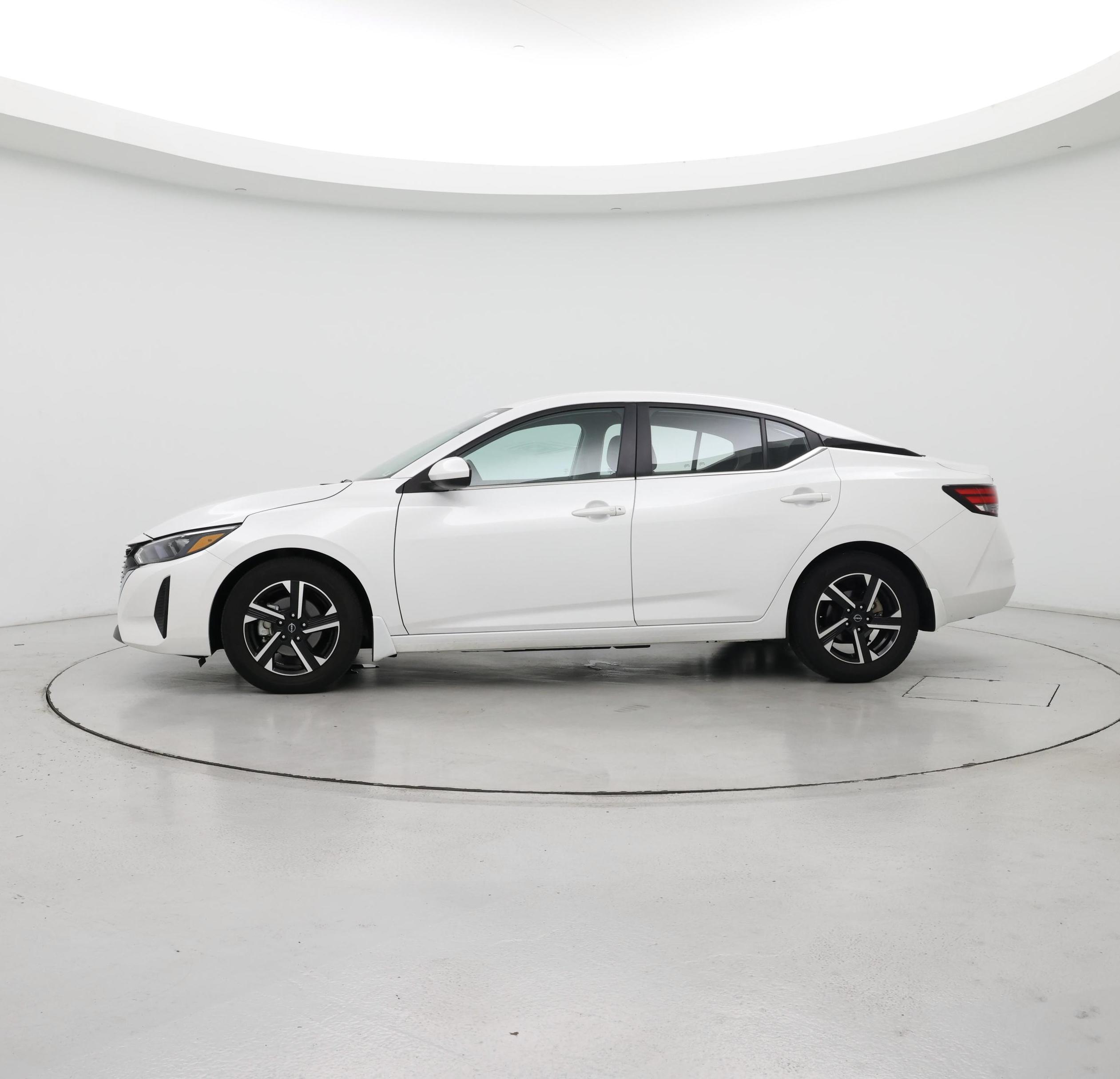 Thumbnail: 2024 Nissan Sentra - 3