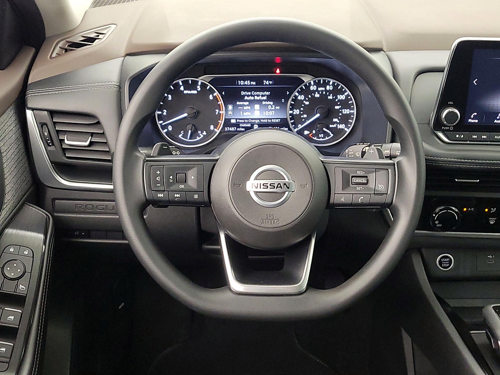 Thumbnail: 2021 Nissan Rogue - 10