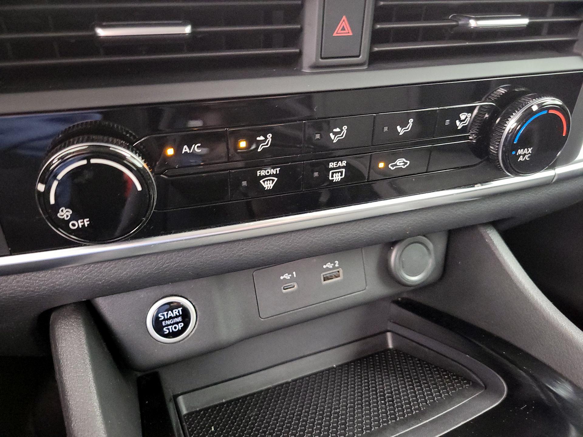 Thumbnail: 2021 Nissan Rogue - 16