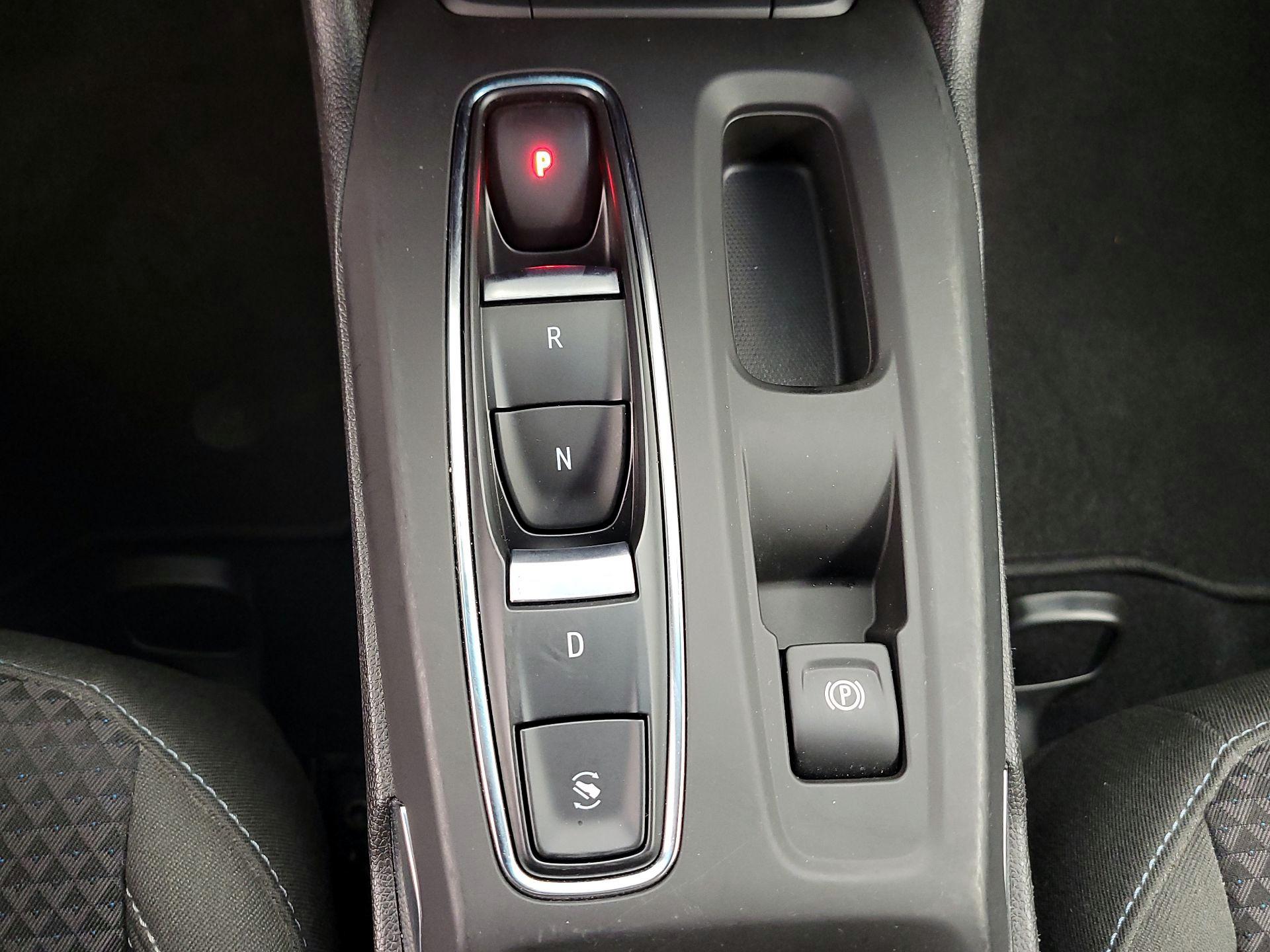 Thumbnail: 2023 Chevrolet Bolt EV - 17