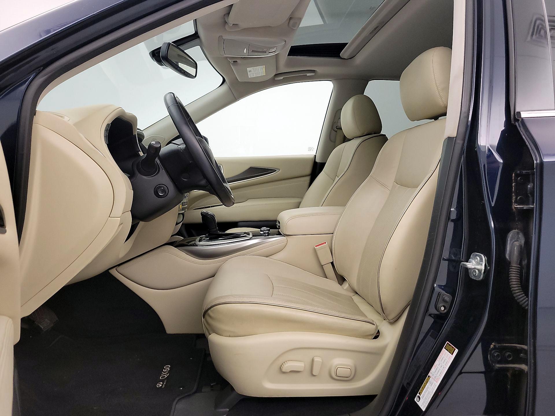 Thumbnail: 2017 INFINITI QX60 - 11