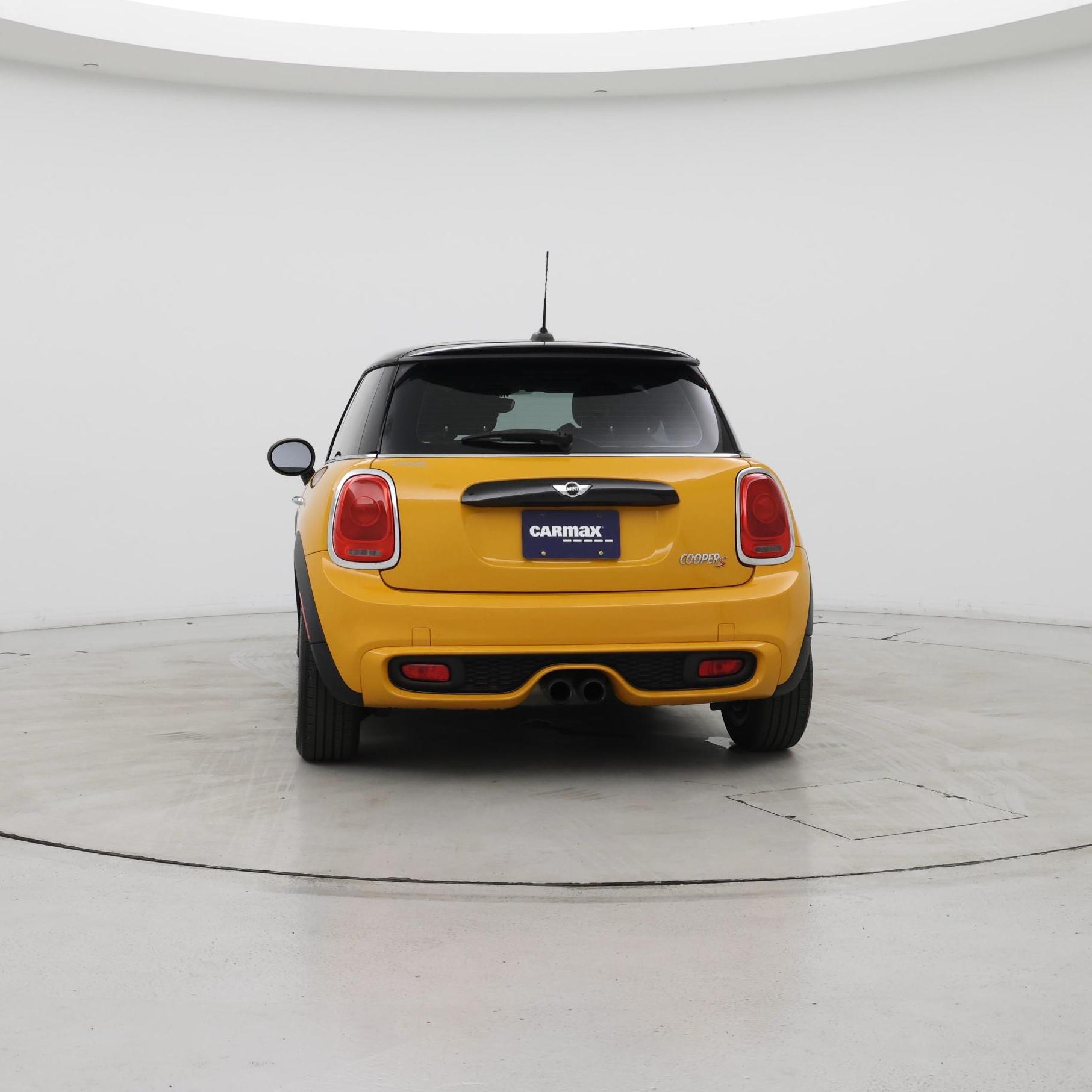 Thumbnail: 2015 MINI Cooper Hardtop - 6