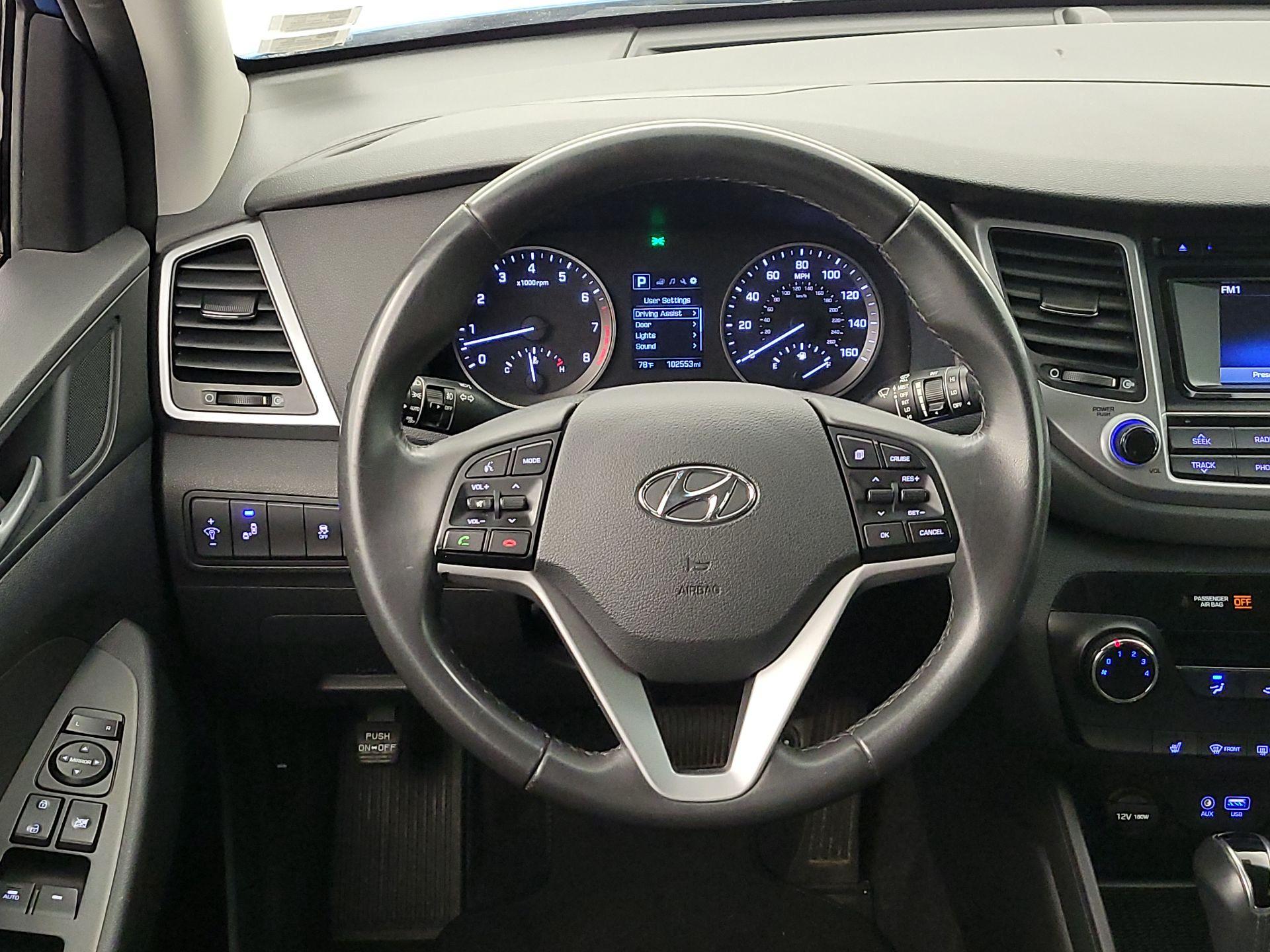 Thumbnail: 2017 Hyundai Tucson - 10