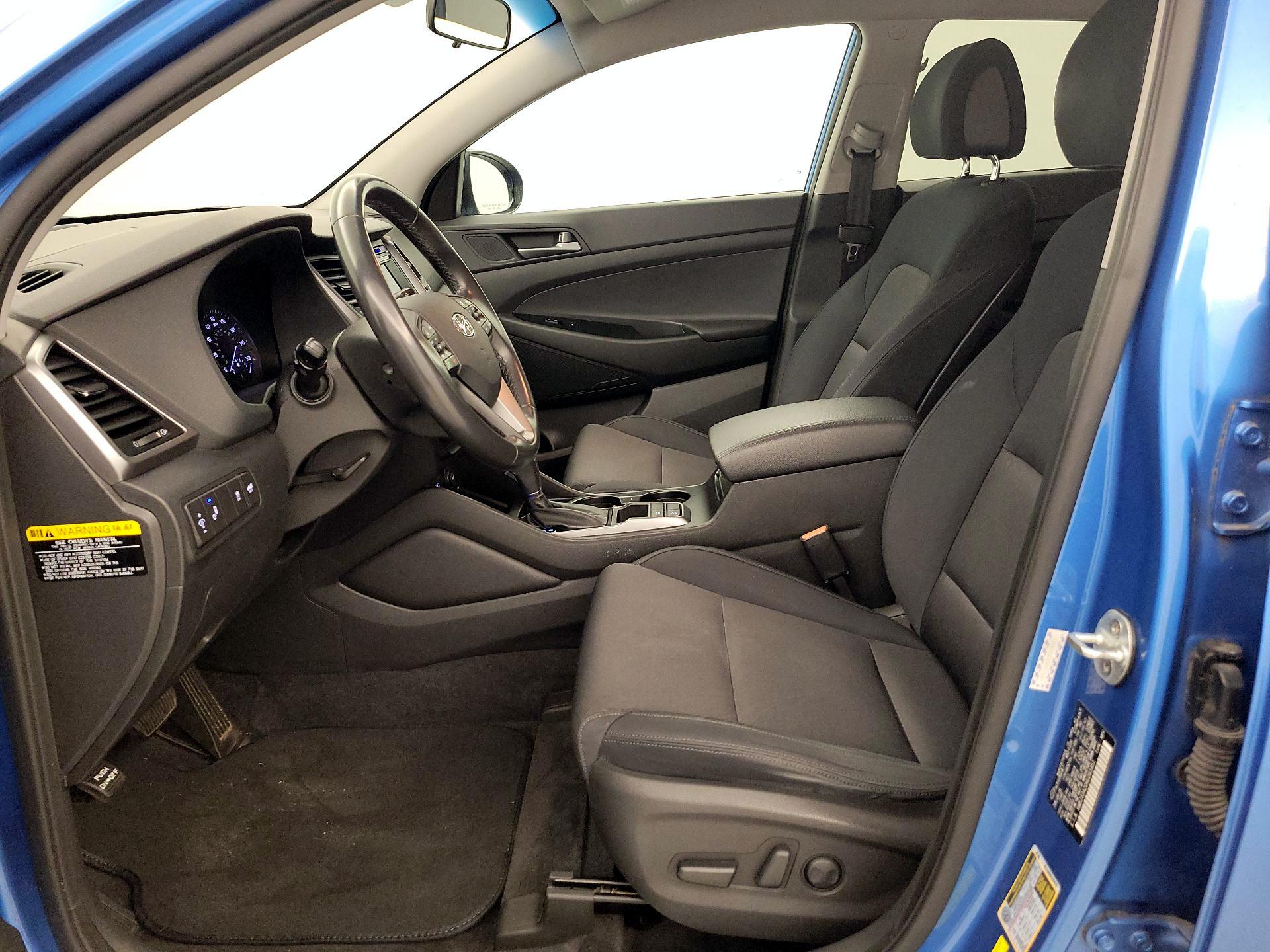 Thumbnail: 2017 Hyundai Tucson - 11
