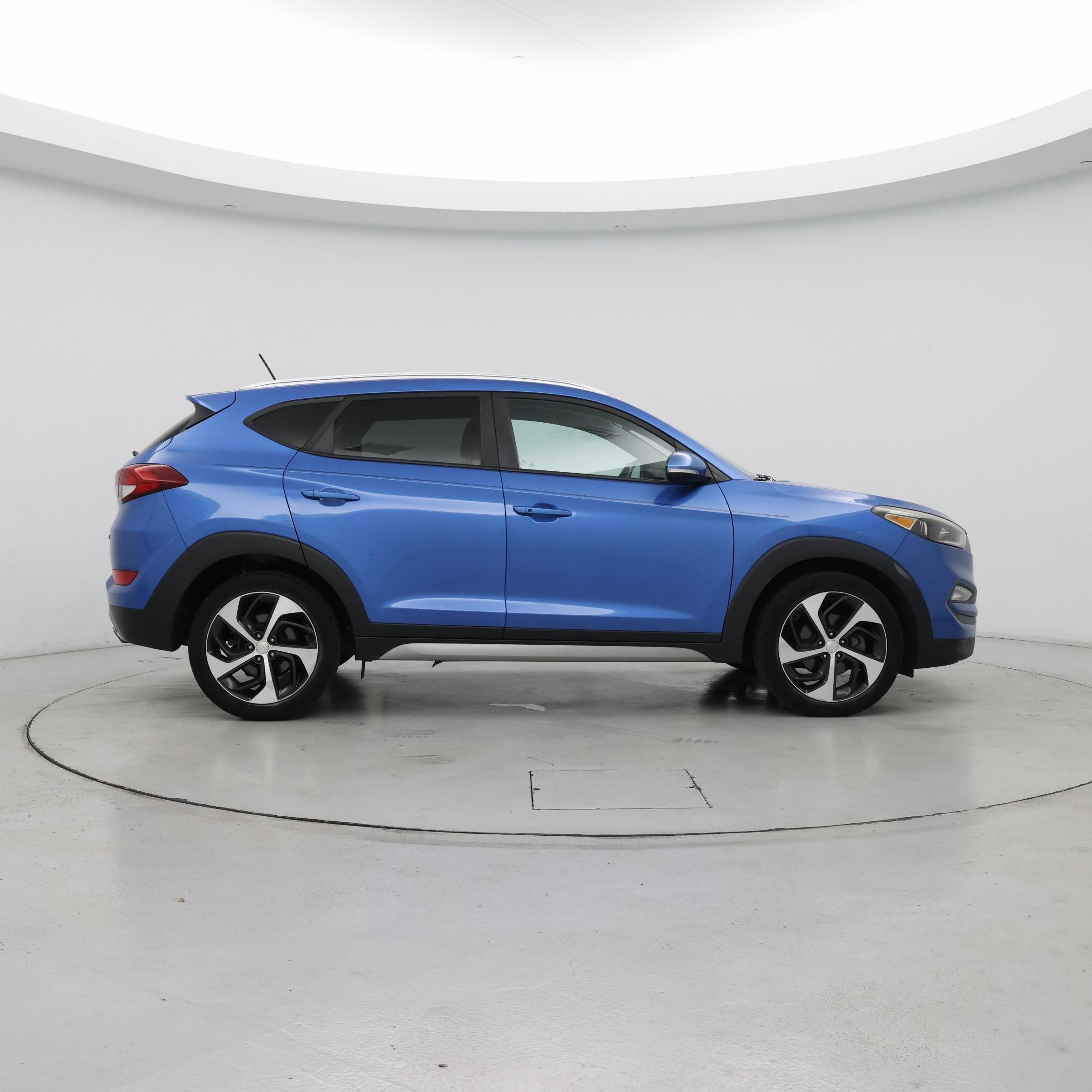 Thumbnail: 2017 Hyundai Tucson - 7