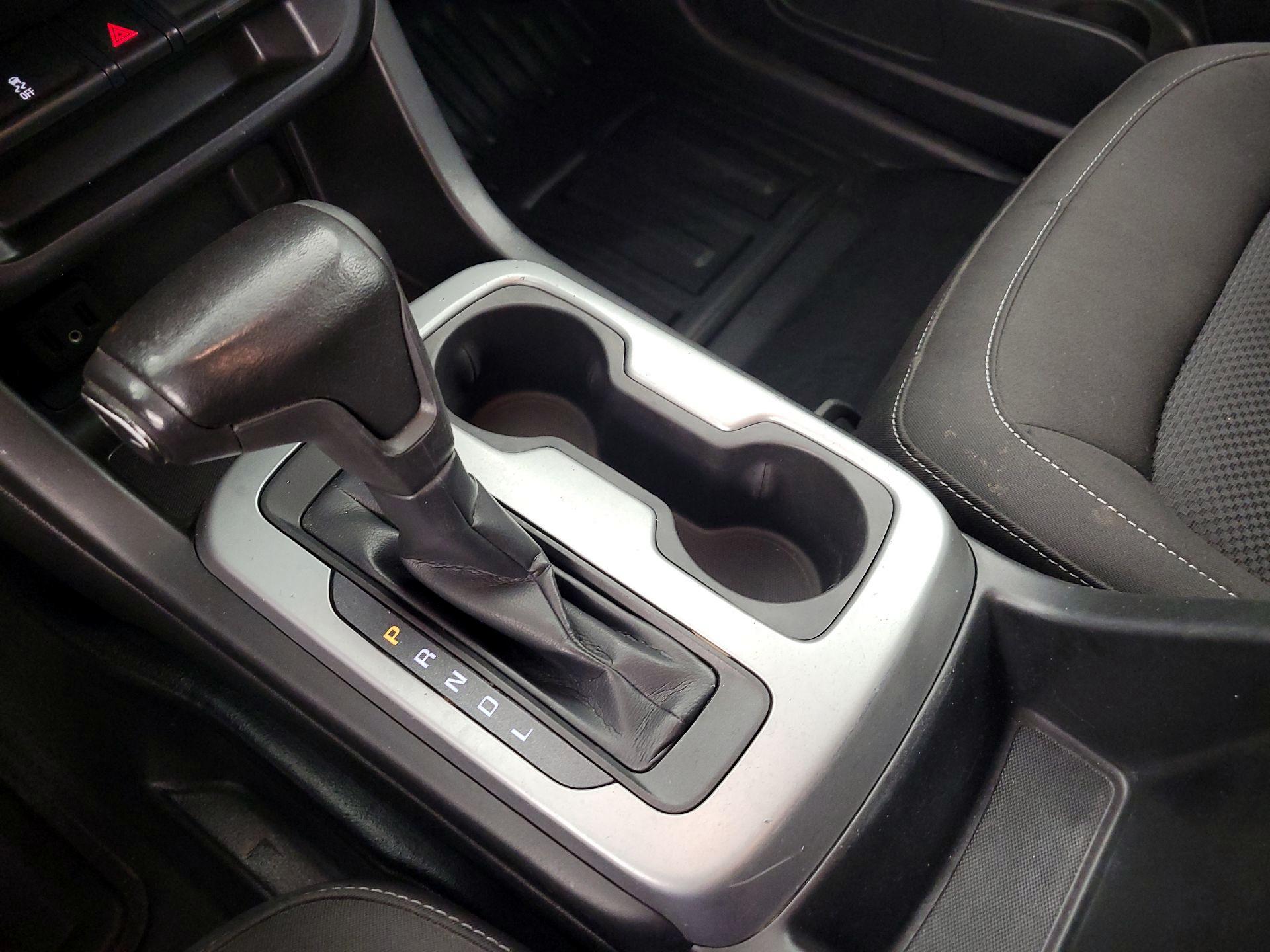 Thumbnail: 2021 Chevrolet Colorado - 17