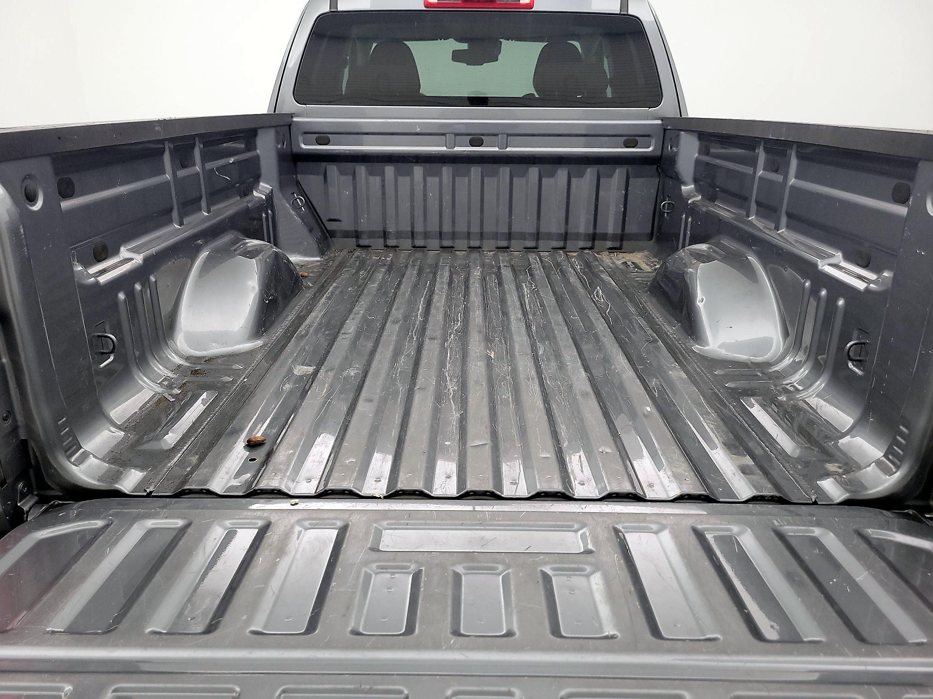 Thumbnail: 2021 Chevrolet Colorado - 20