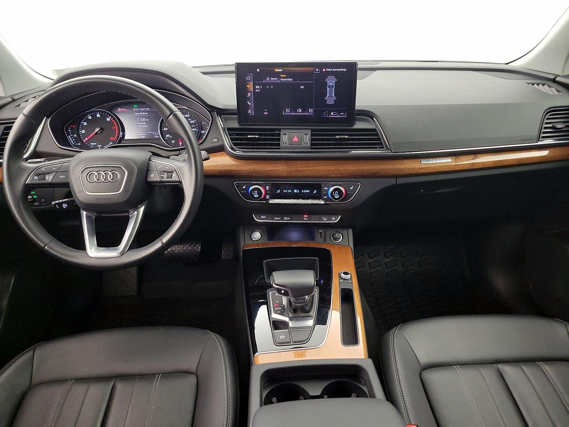 Thumbnail: 2023 Audi Q5 - 9