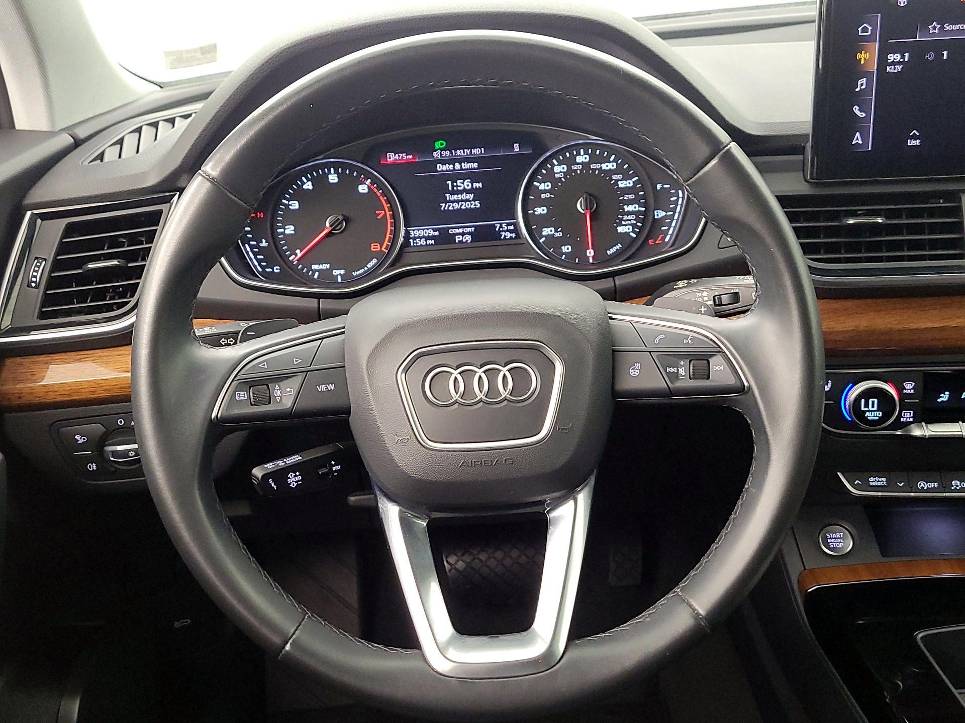 Thumbnail: 2023 Audi Q5 - 10