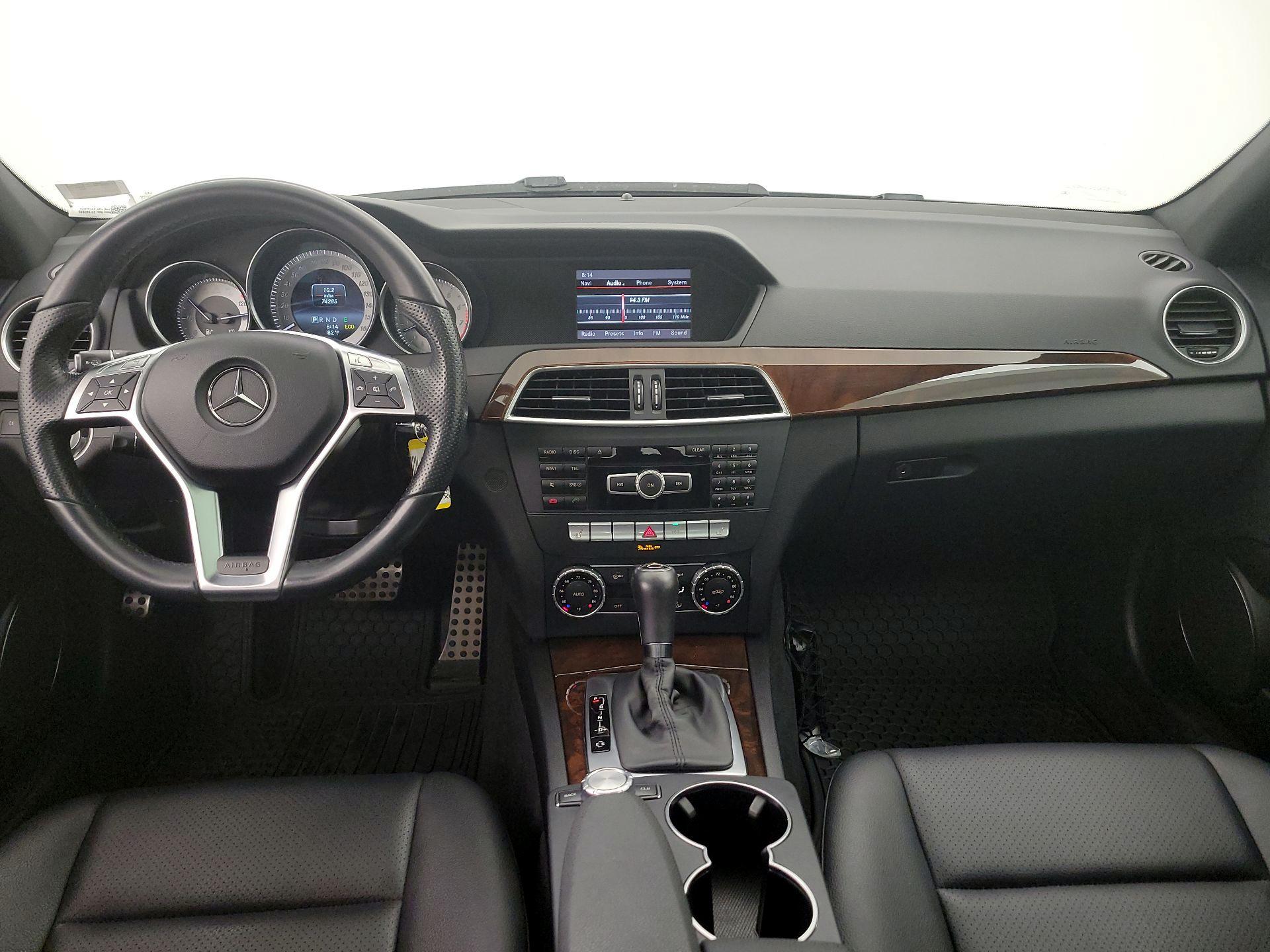 Thumbnail: 2014 Mercedes-Benz C-Class - 9