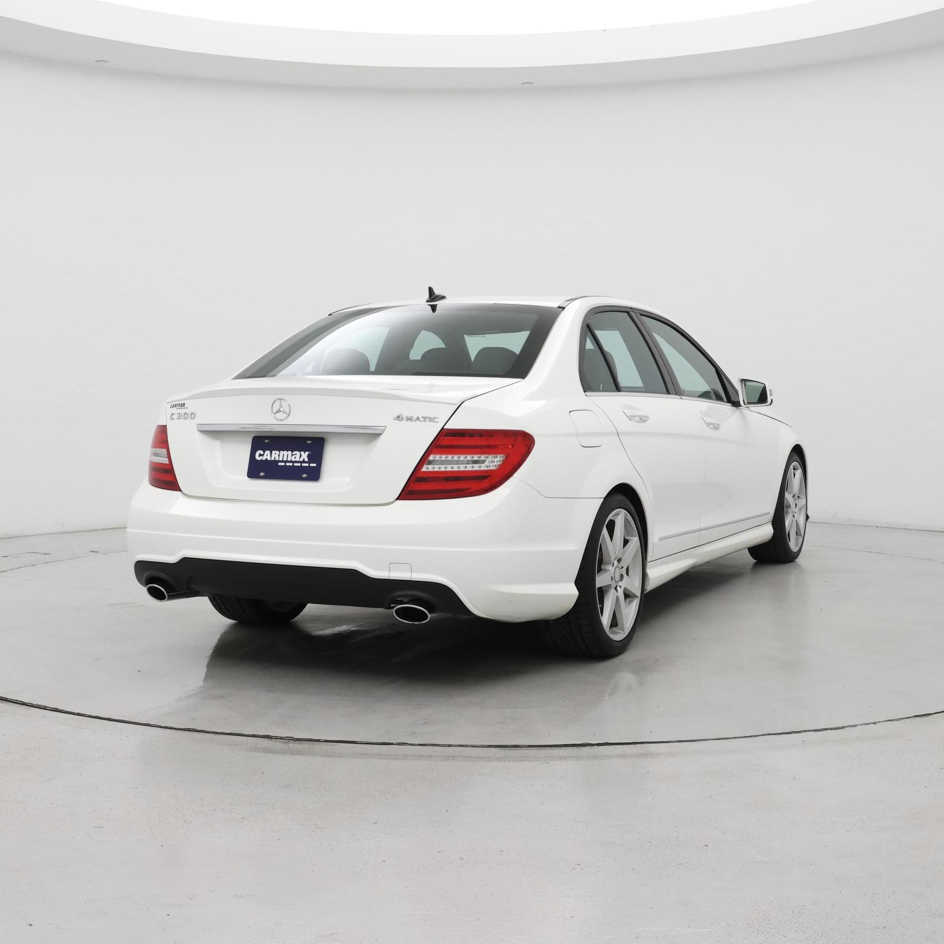 Thumbnail: 2014 Mercedes-Benz C-Class - 8