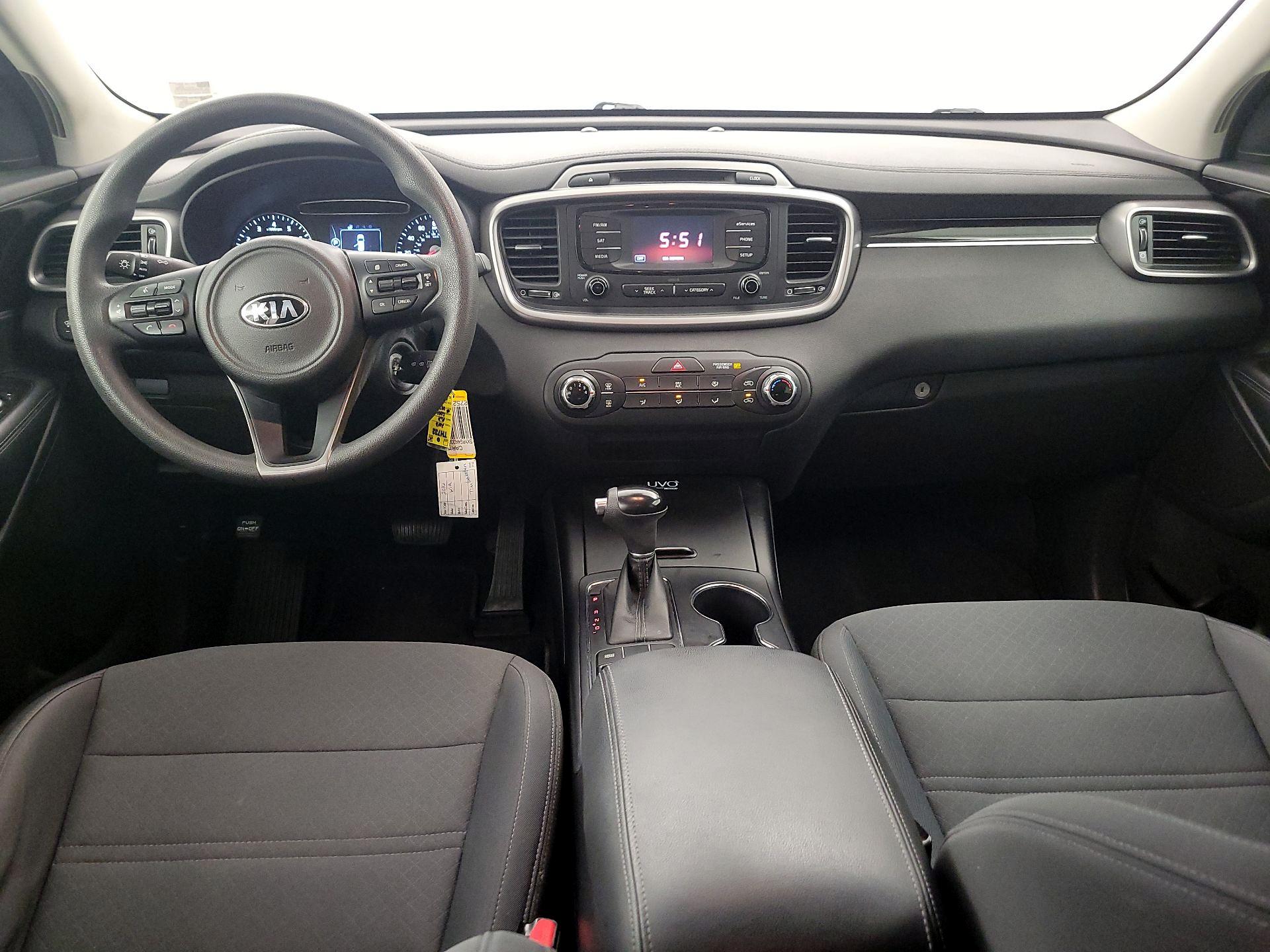 Thumbnail: 2016 Kia Sorento - 9