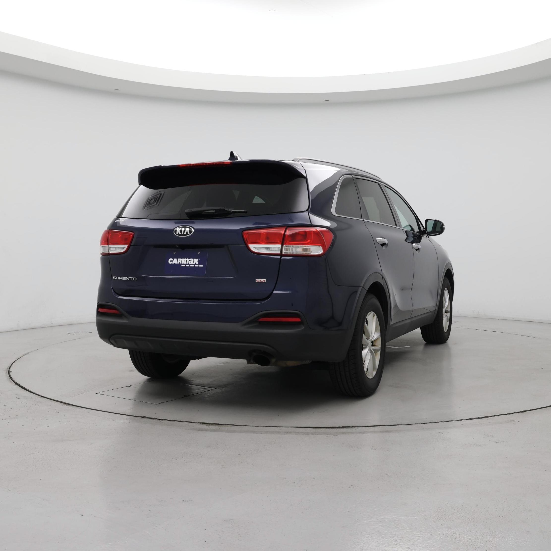 Thumbnail: 2016 Kia Sorento - 8