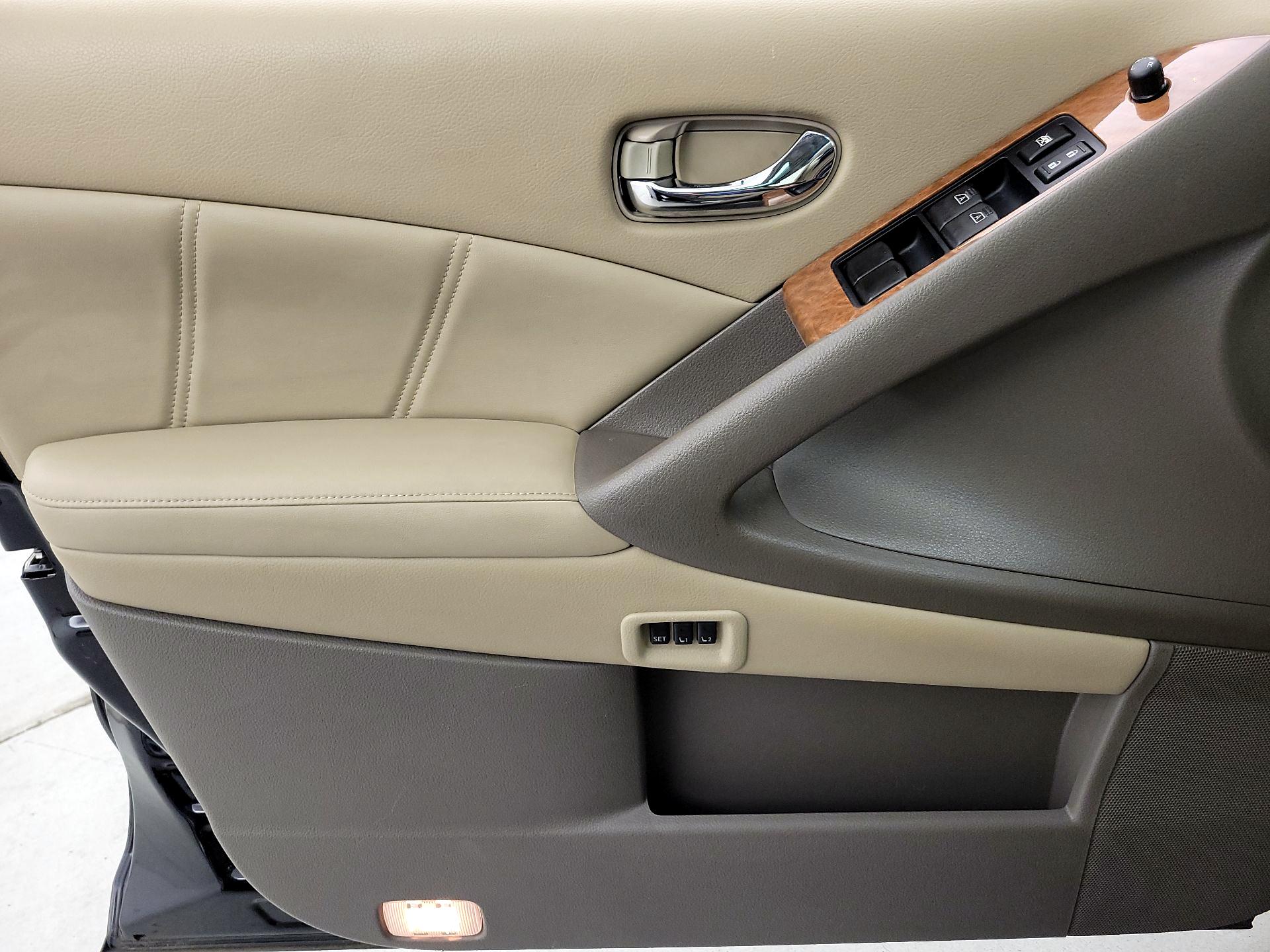 Thumbnail: 2014 Nissan Murano - 12