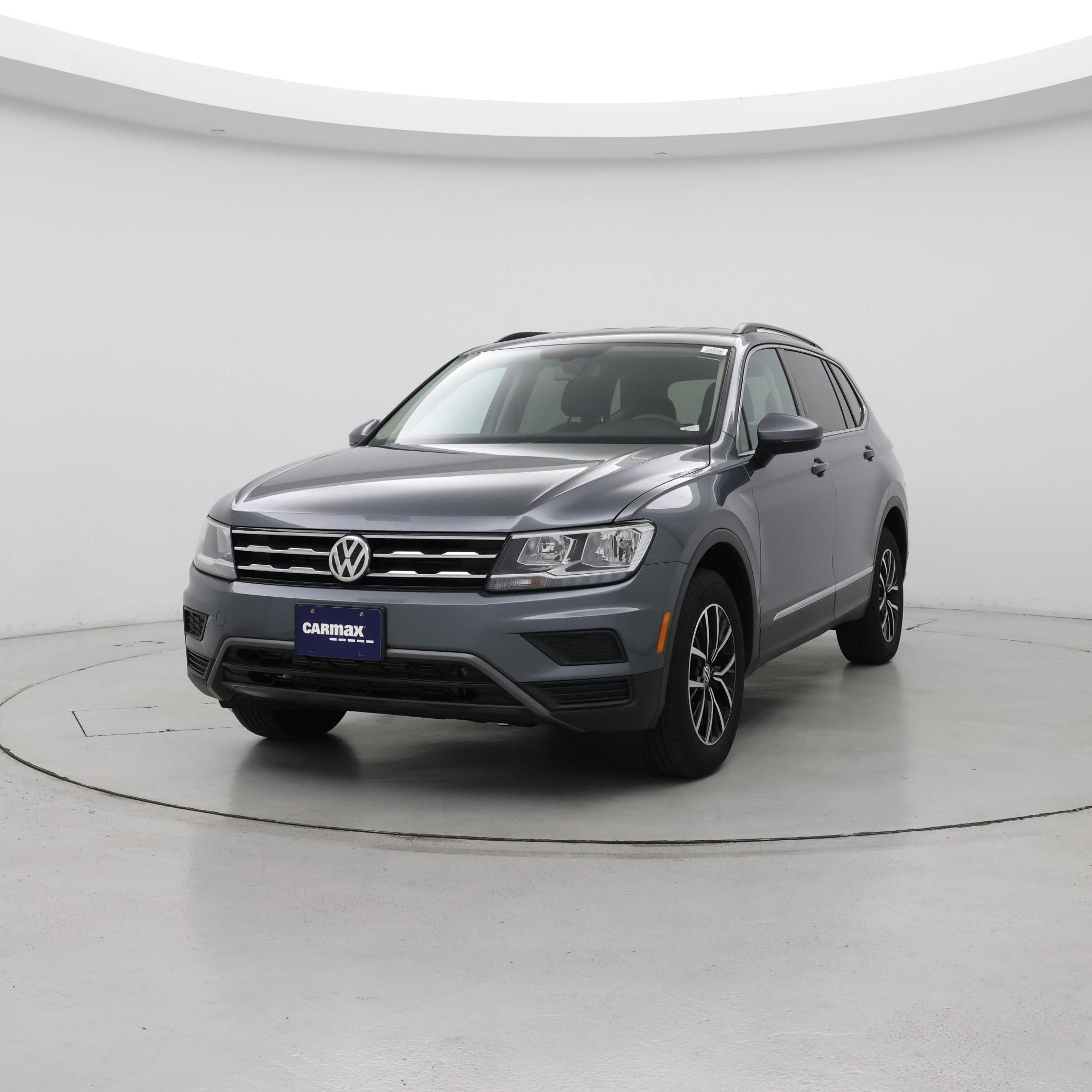 Thumbnail: 2021 Volkswagen Tiguan - 4