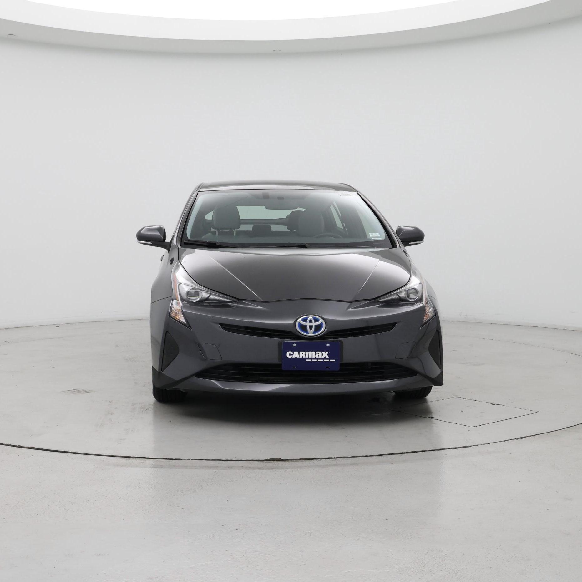 Thumbnail: 2016 Toyota Prius - 5