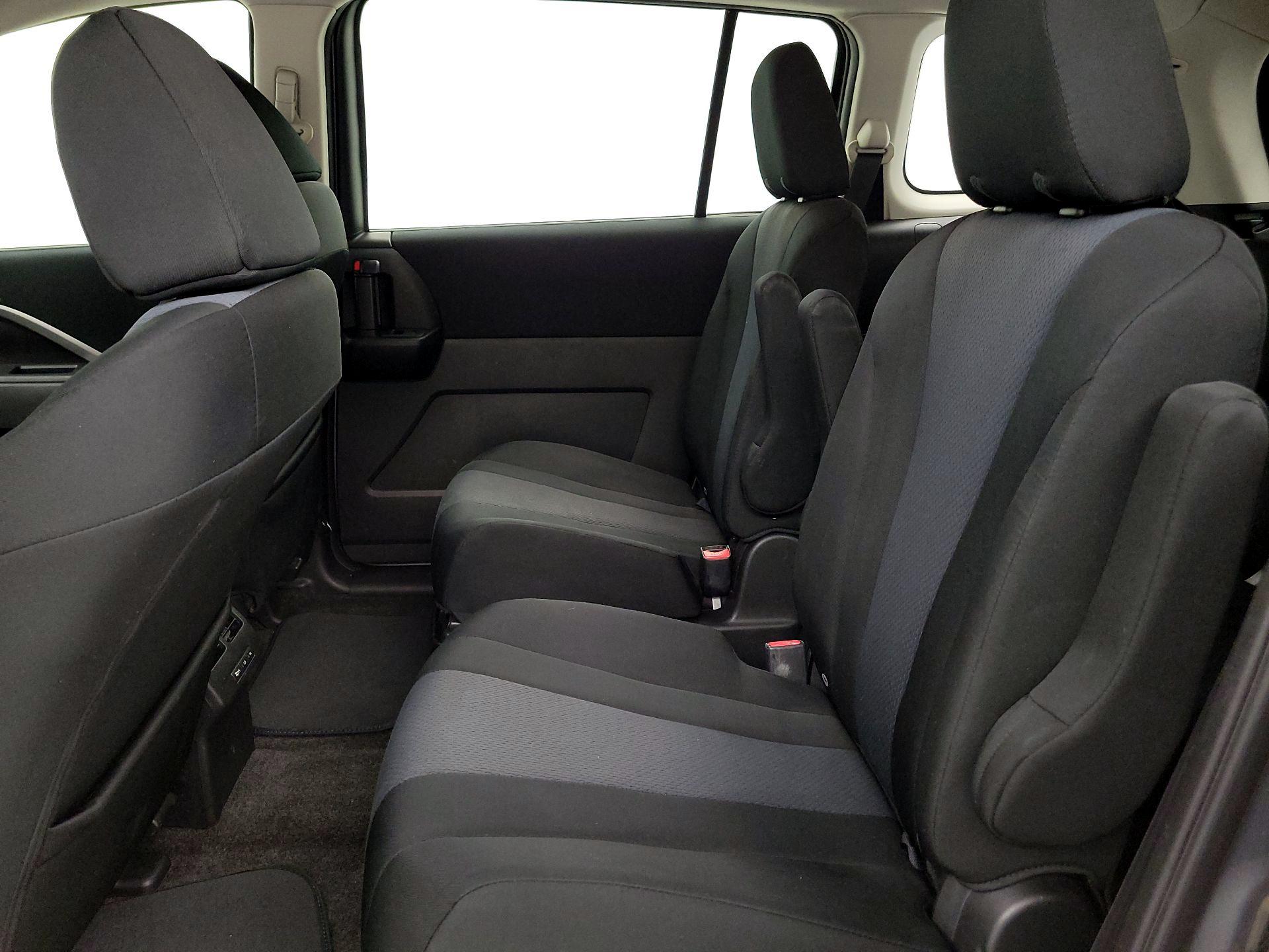 Thumbnail: 2013 Mazda Mazda5 - 18