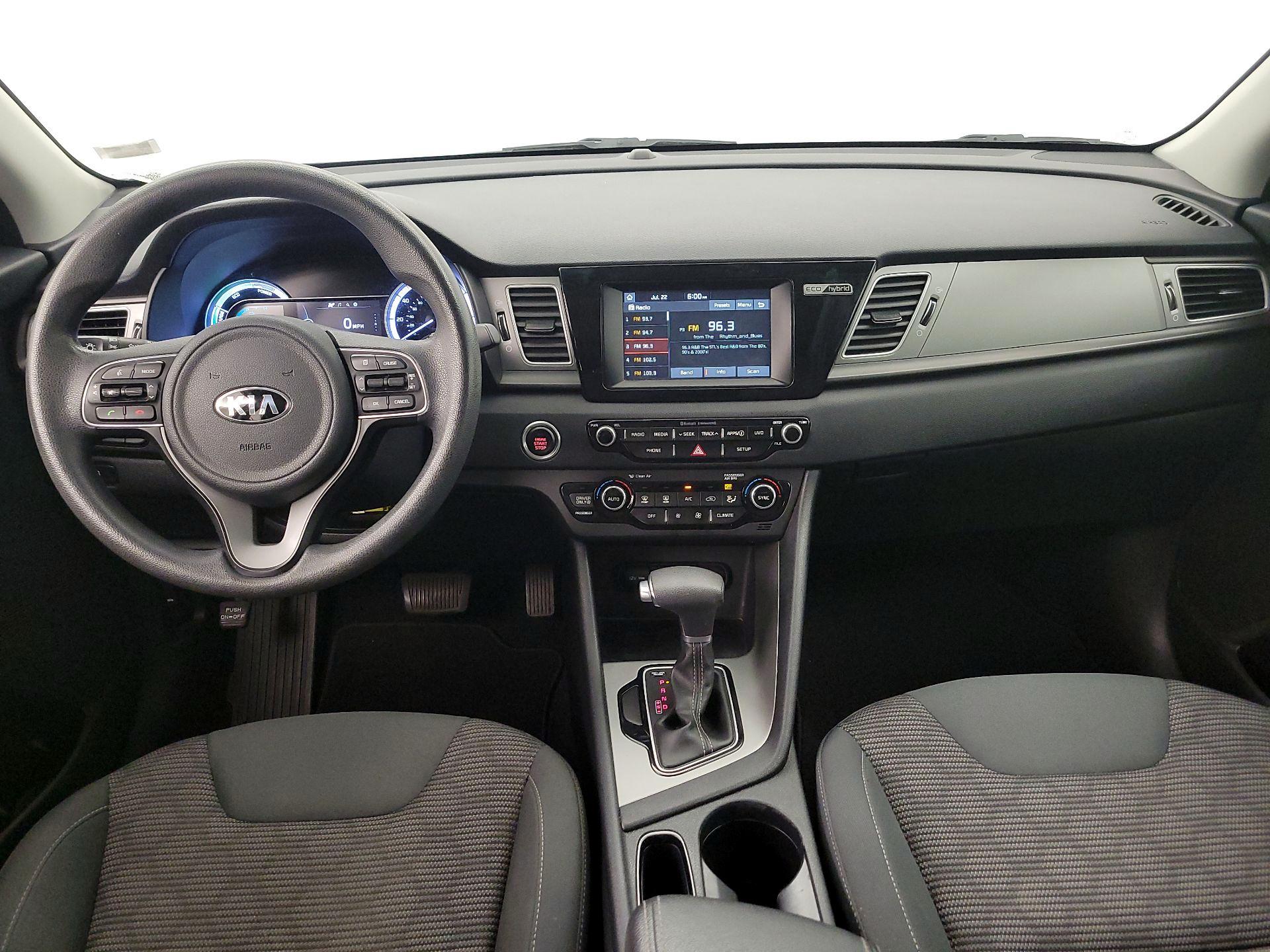 Thumbnail: 2018 Kia Niro - 9