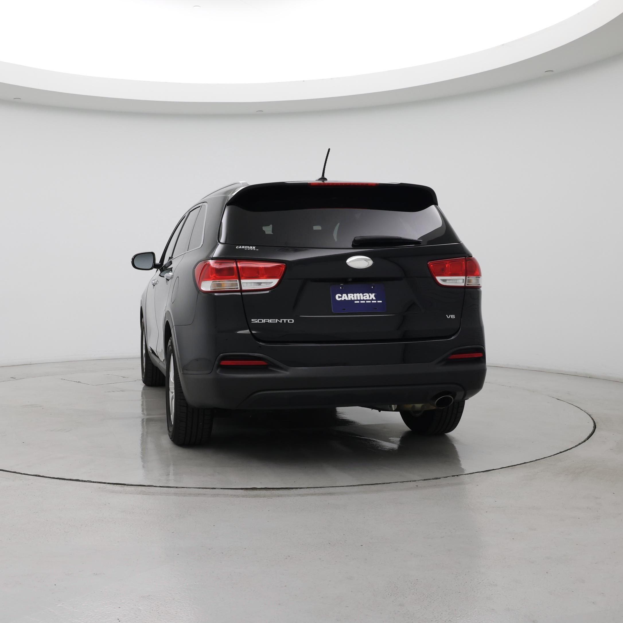 Thumbnail: 2017 Kia Sorento - 6