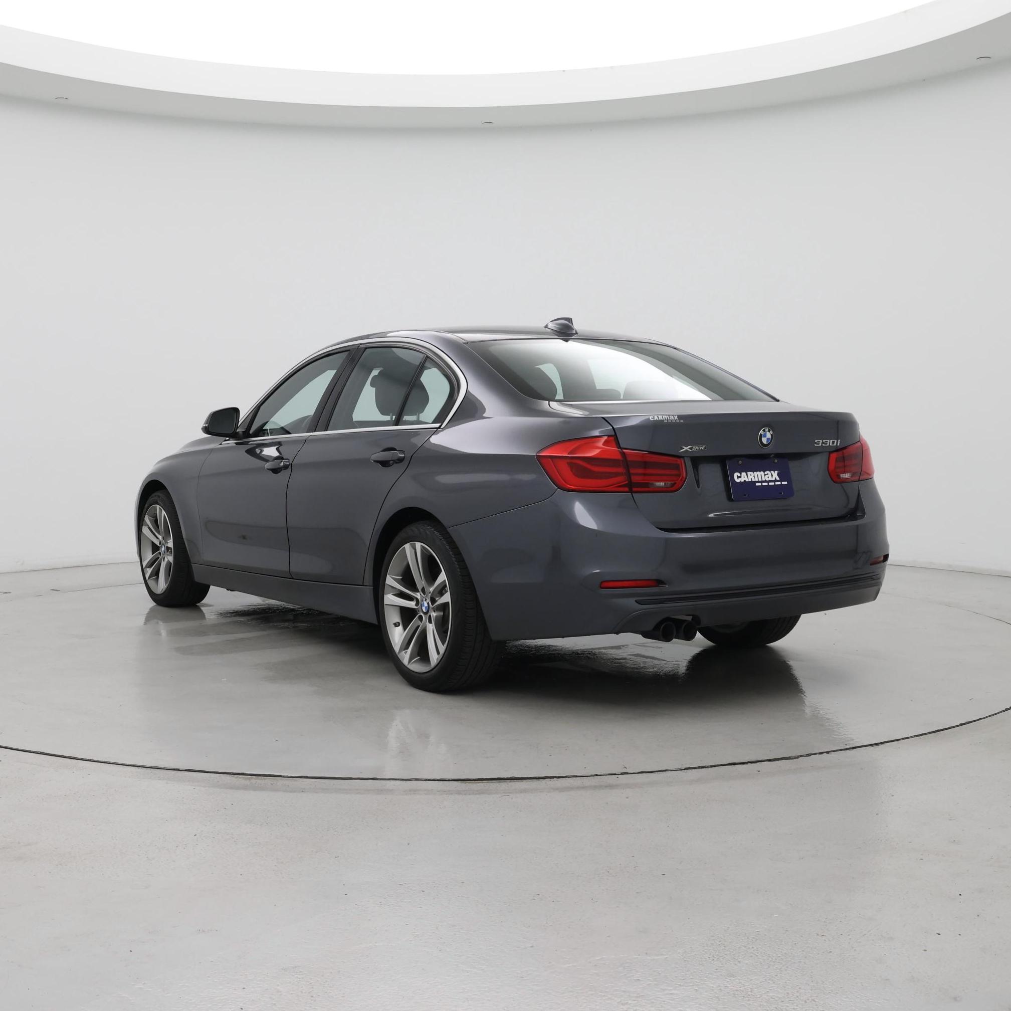 Thumbnail: 2018 BMW 3 Series - 2
