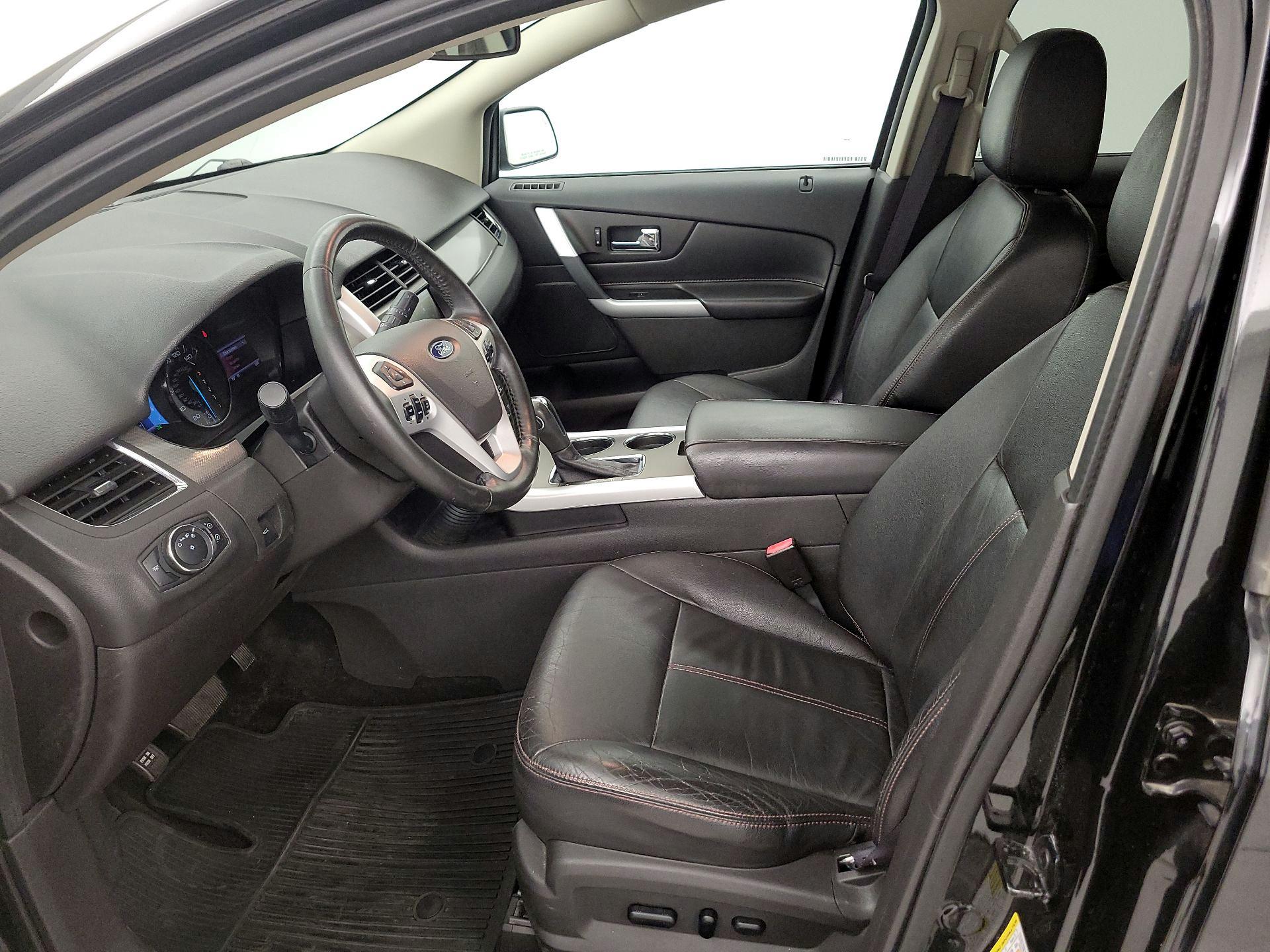 Thumbnail: 2013 Ford Edge - 11