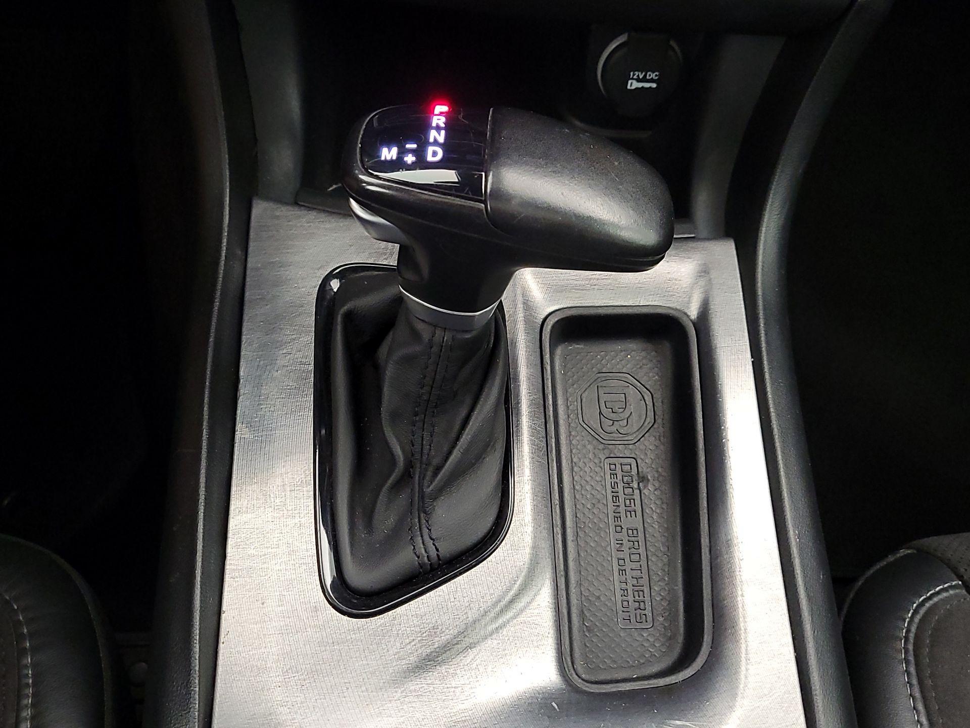 Thumbnail: 2019 Dodge Charger - 18