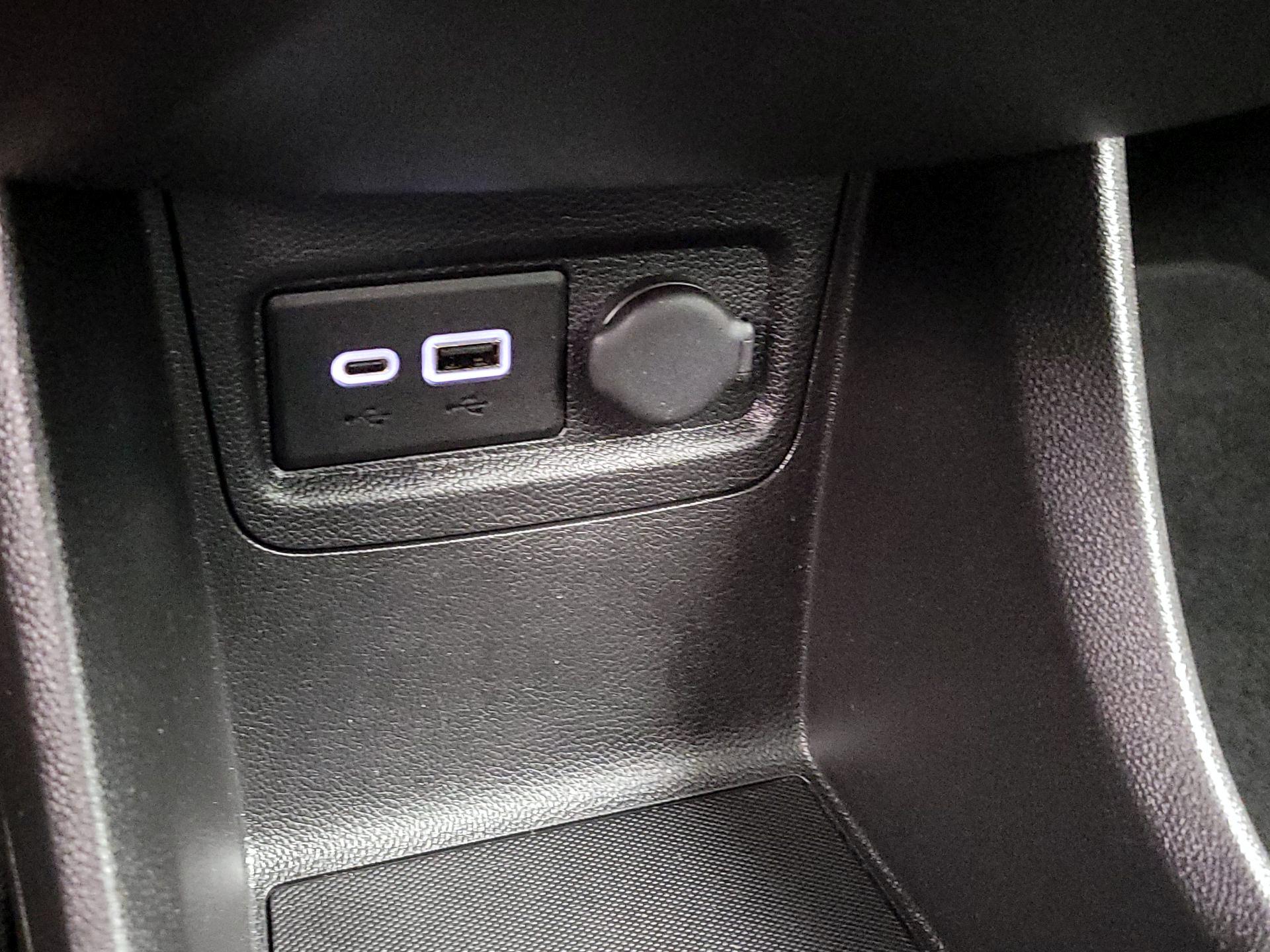 Thumbnail: 2021 Chevrolet Spark - 18