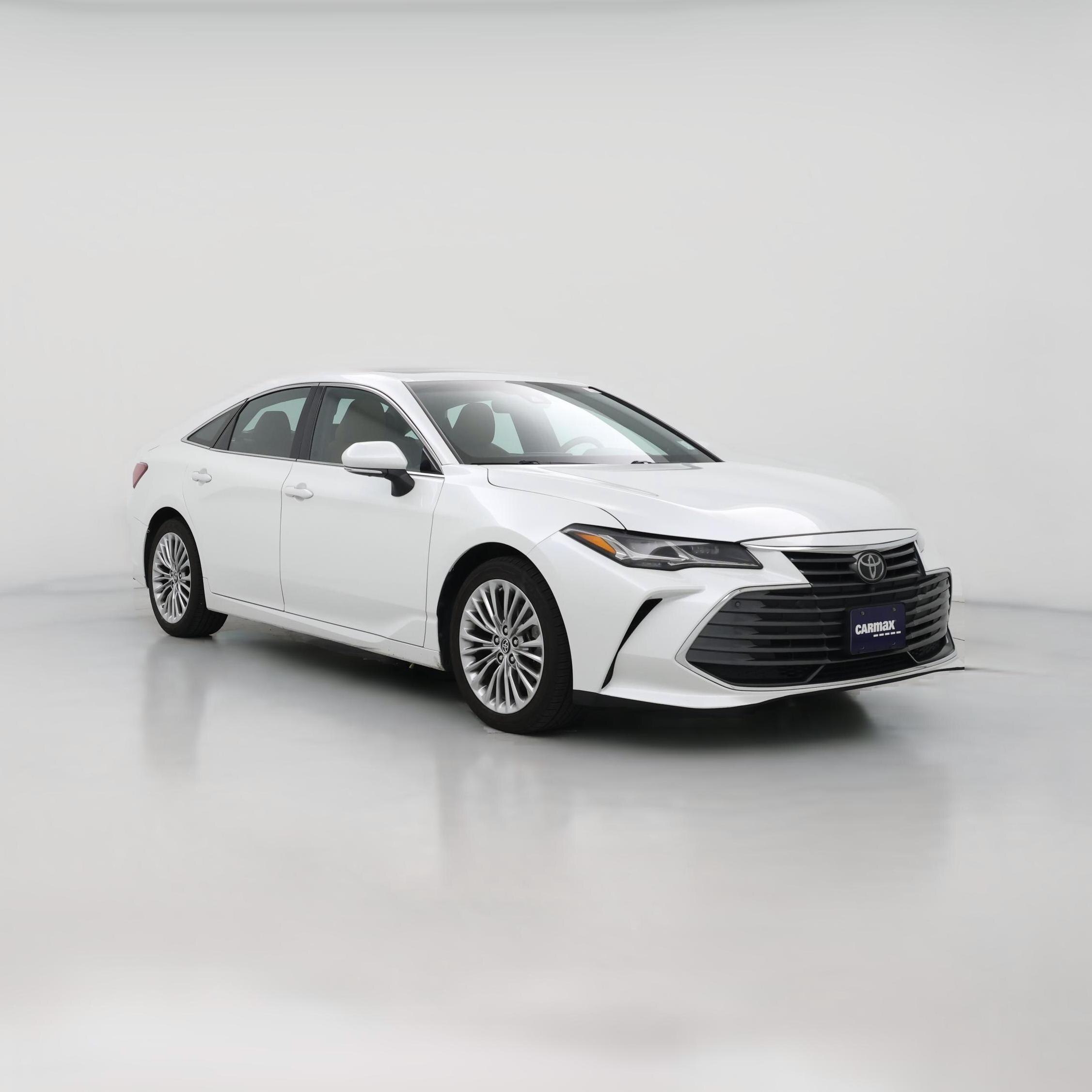Thumbnail: 2019 Toyota Avalon - 1