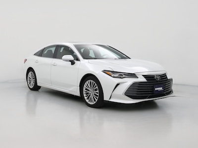 White 2019 Toyota Avalon Limited