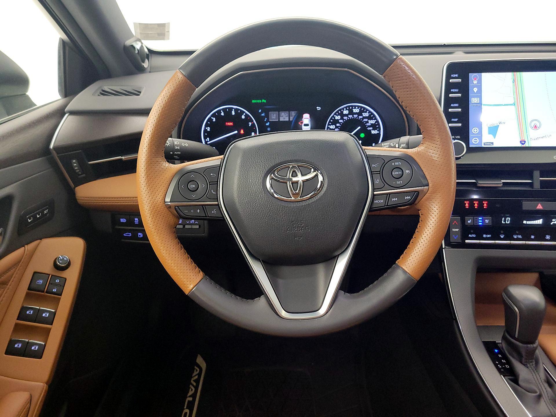 Thumbnail: 2019 Toyota Avalon - 10