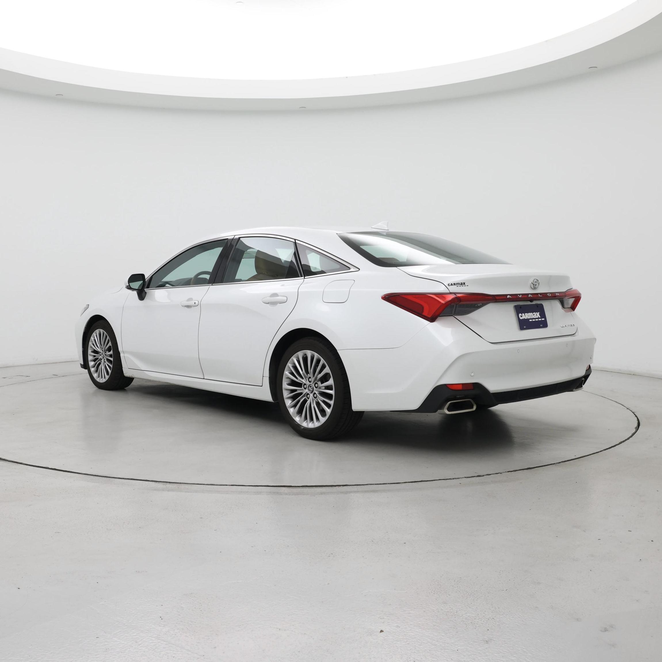 Thumbnail: 2019 Toyota Avalon - 2