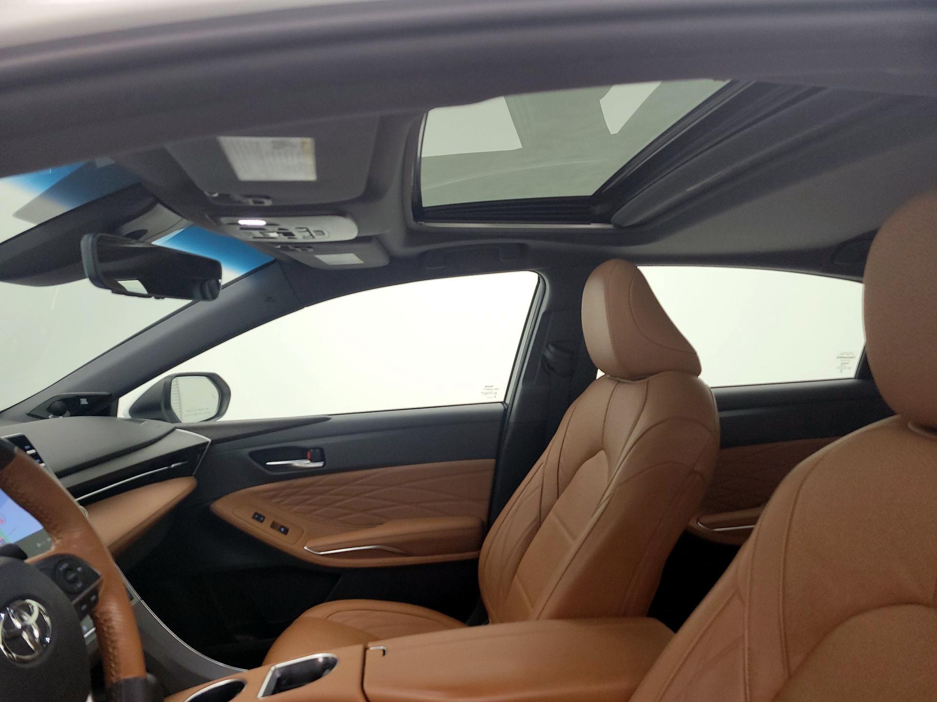 Thumbnail: 2019 Toyota Avalon - 20
