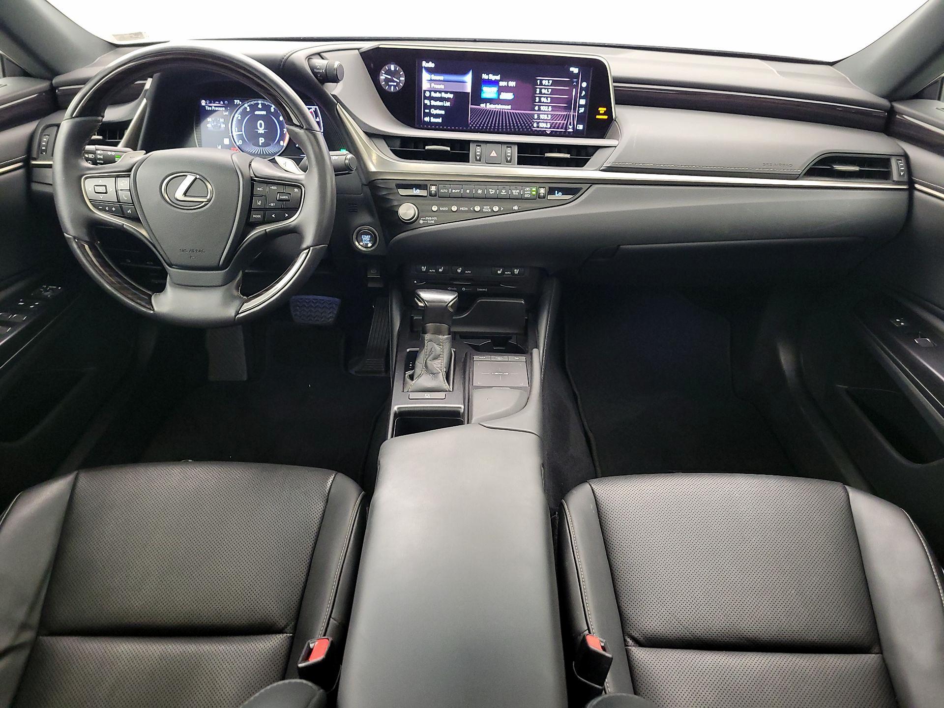 Thumbnail: 2021 Lexus ES - 9
