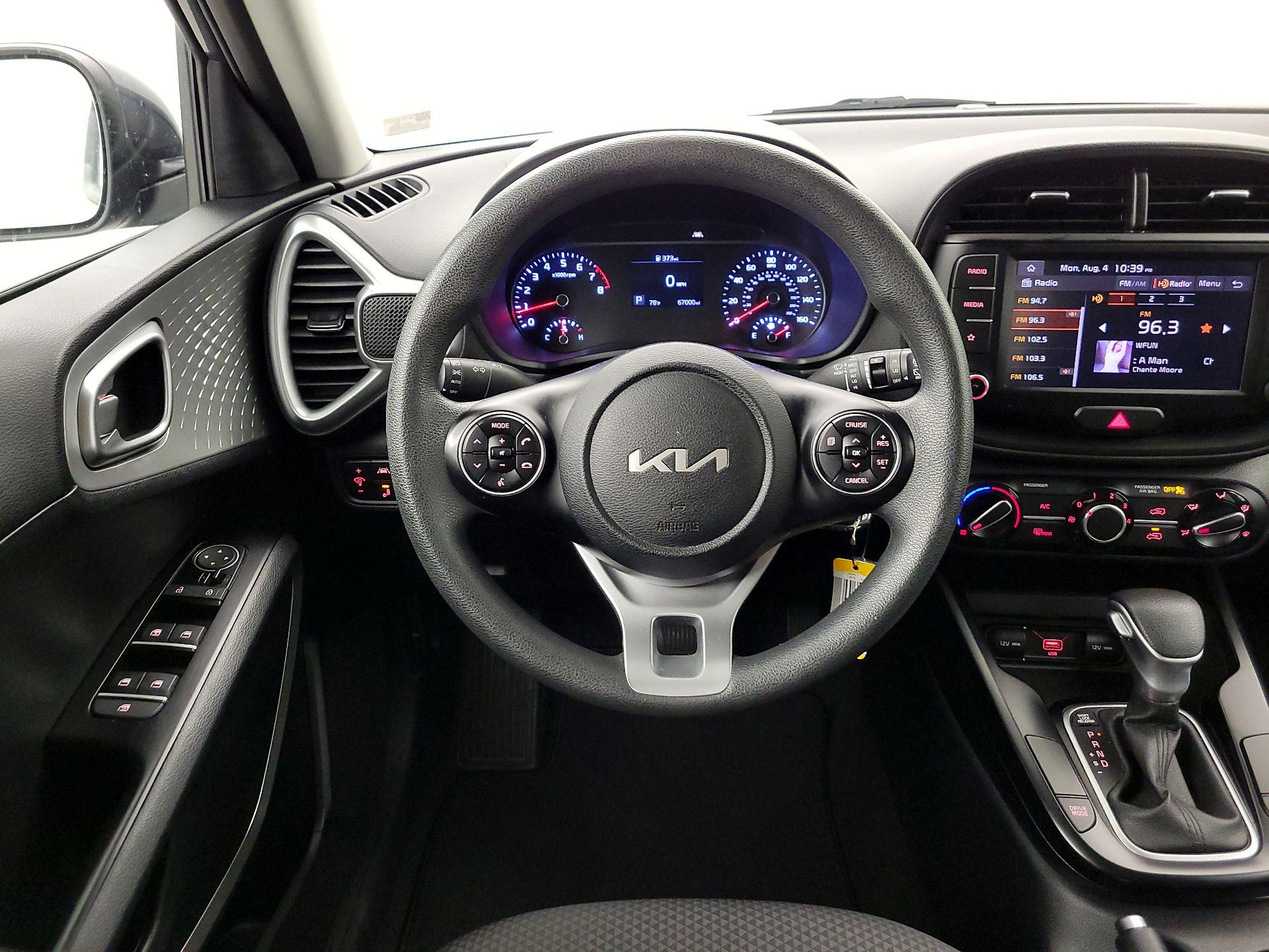Thumbnail: 2022 Kia Soul - 10