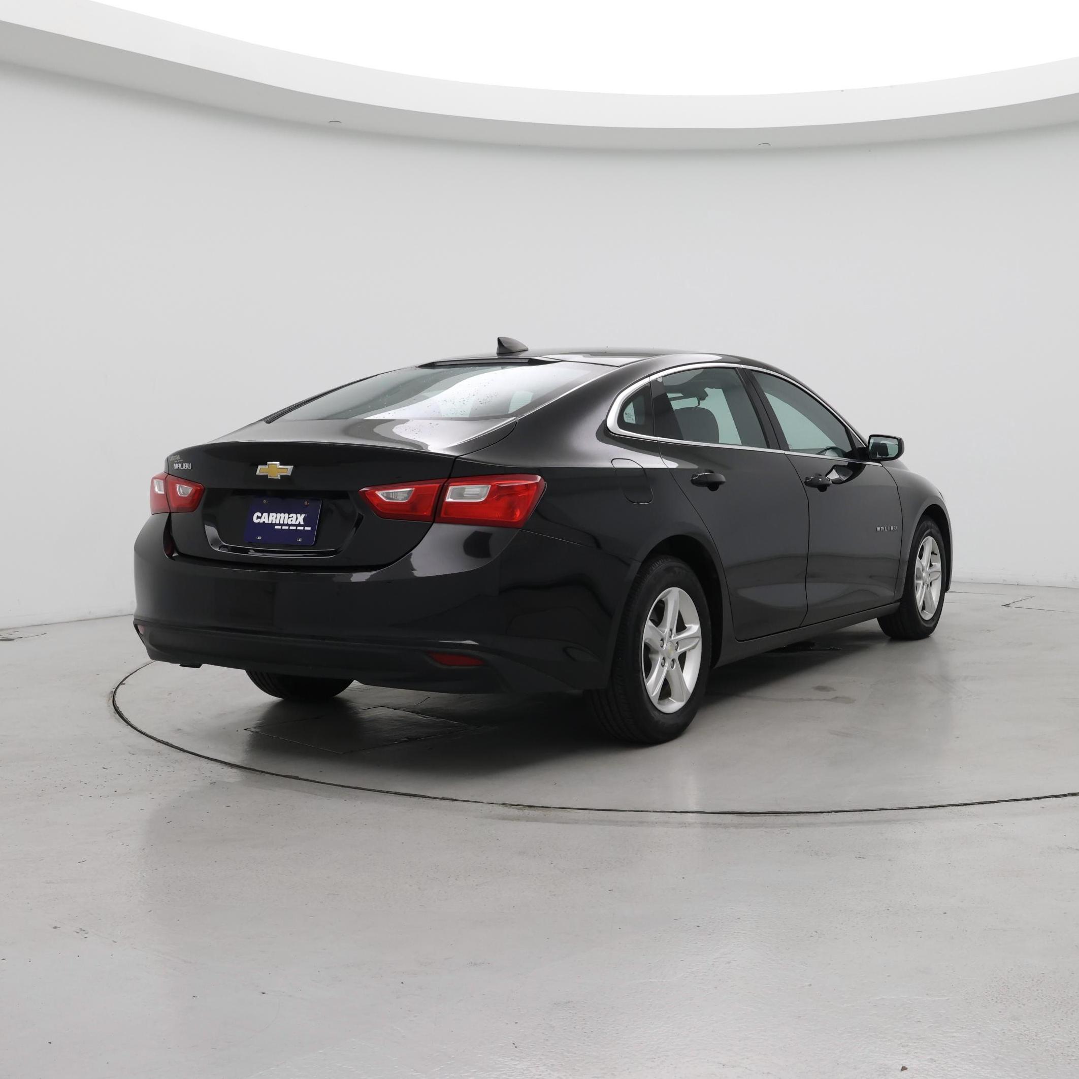 Thumbnail: 2022 Chevrolet Malibu - 8