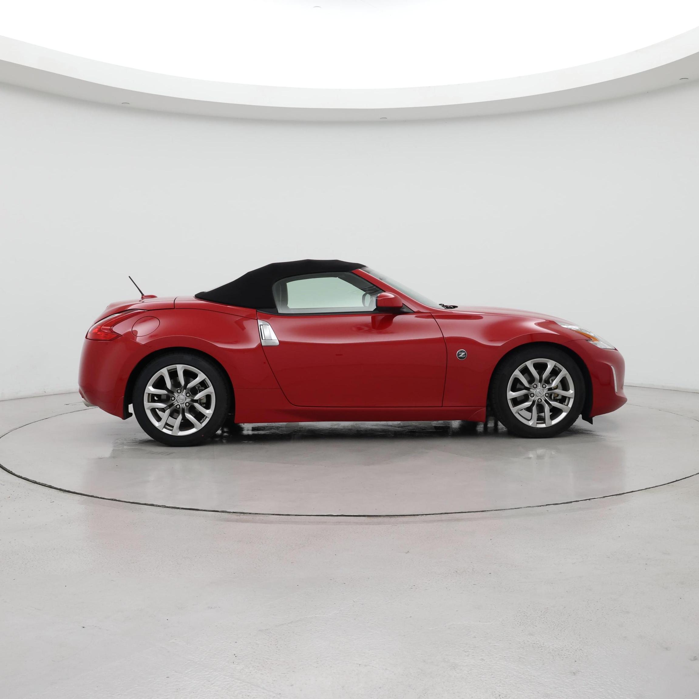 Thumbnail: 2013 Nissan Z - 7