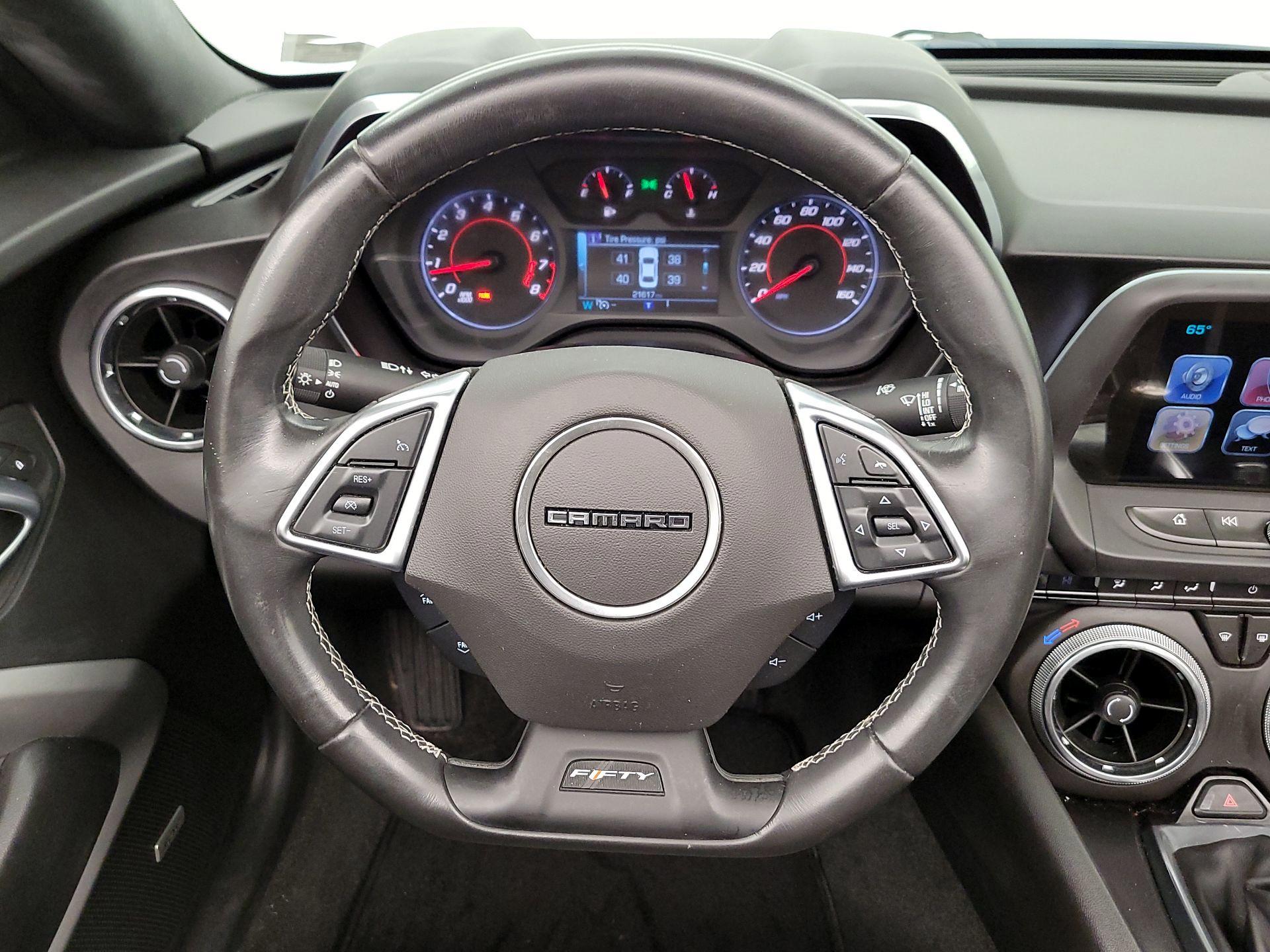 Thumbnail: 2017 Chevrolet Camaro - 10