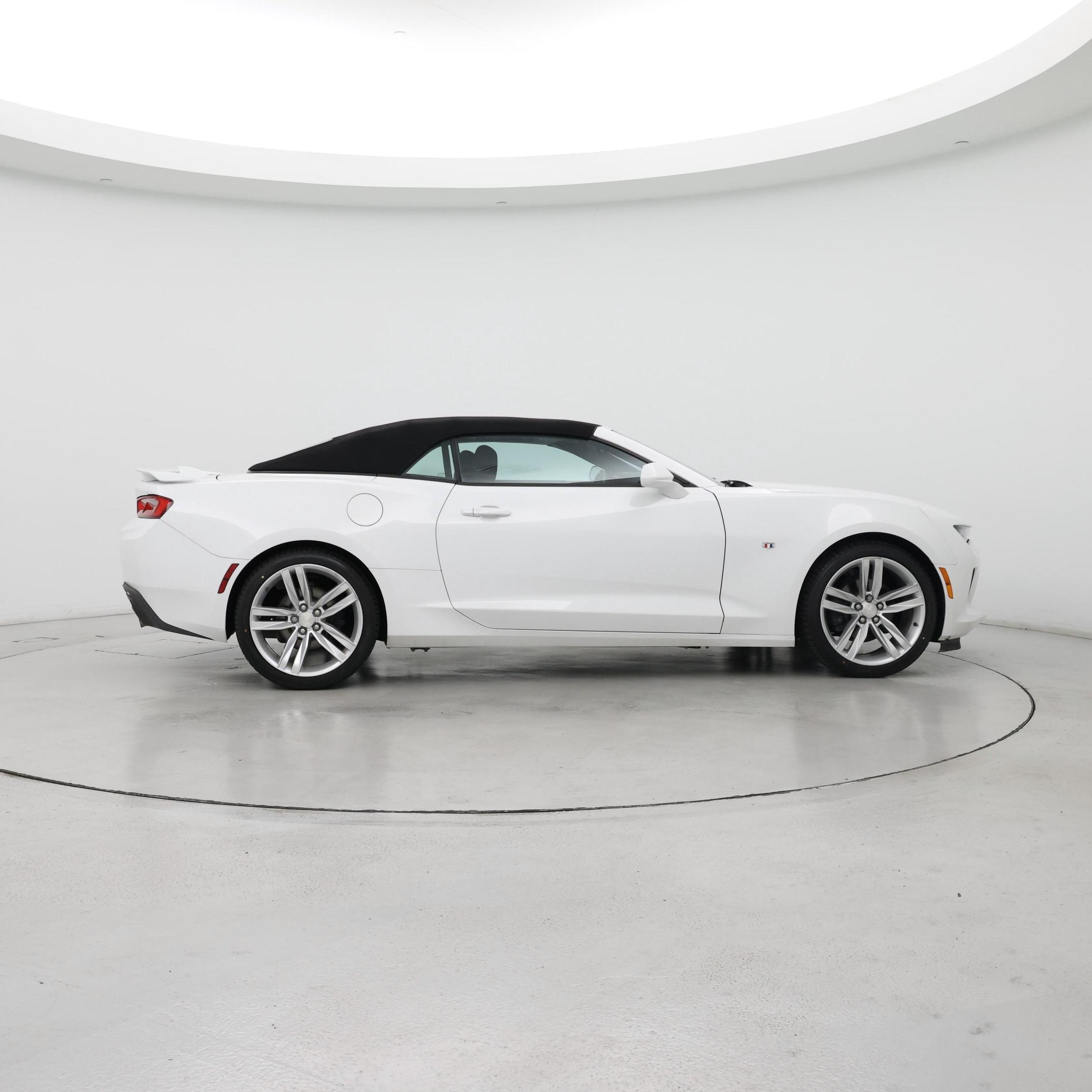 Thumbnail: 2017 Chevrolet Camaro - 7