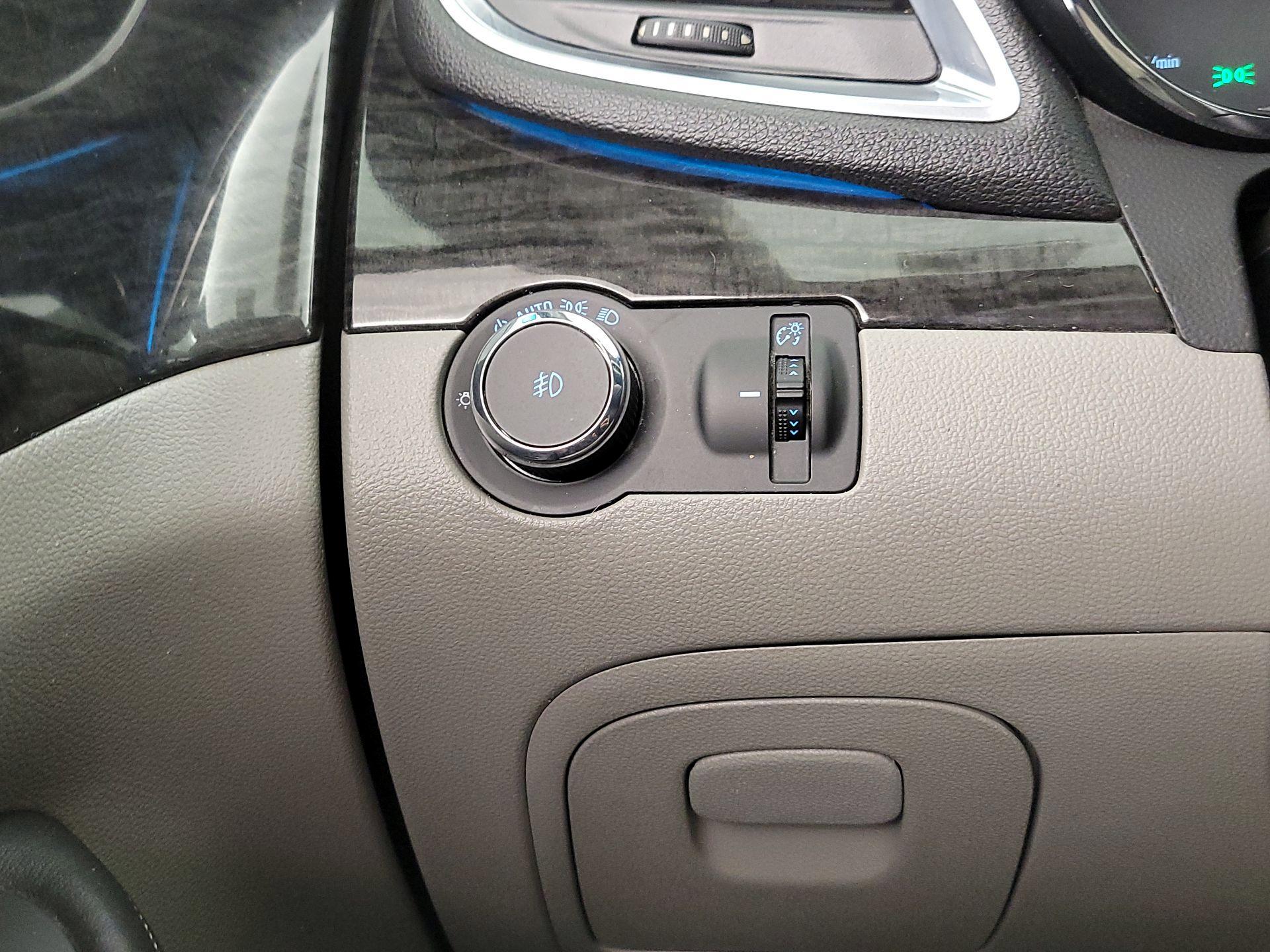 Thumbnail: 2016 Buick Encore - 13