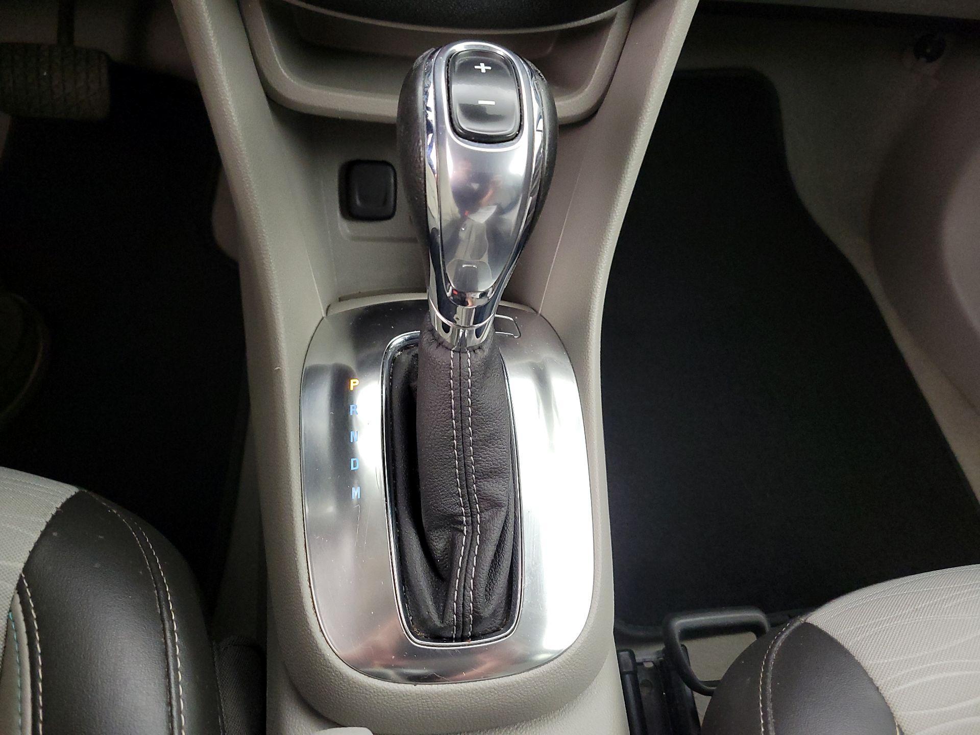 Thumbnail: 2016 Buick Encore - 17