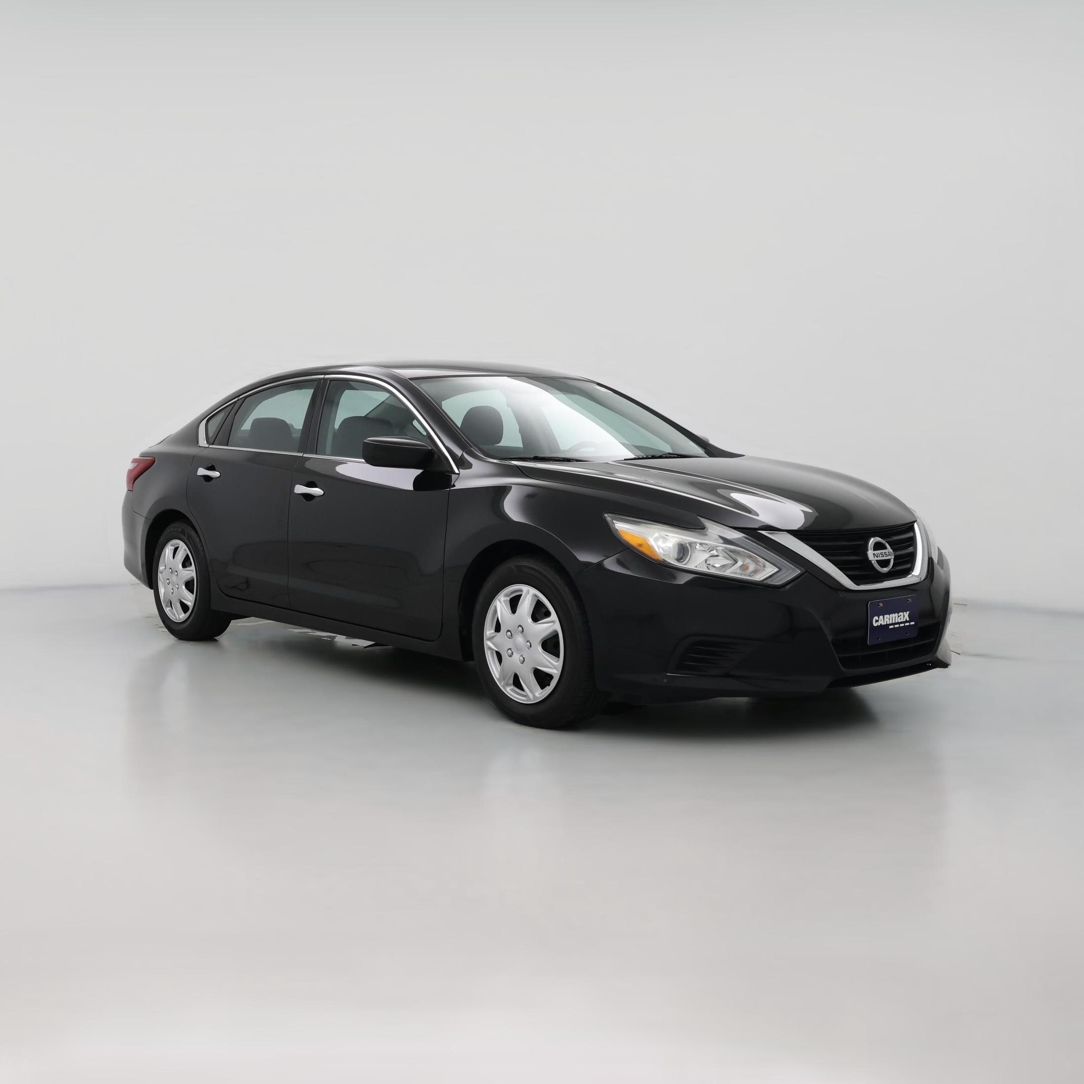 Thumbnail: 2018 Nissan Altima - 1