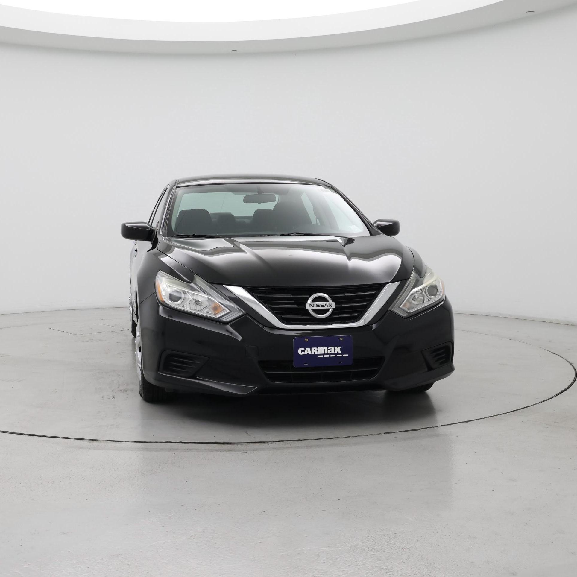 Thumbnail: 2018 Nissan Altima - 5