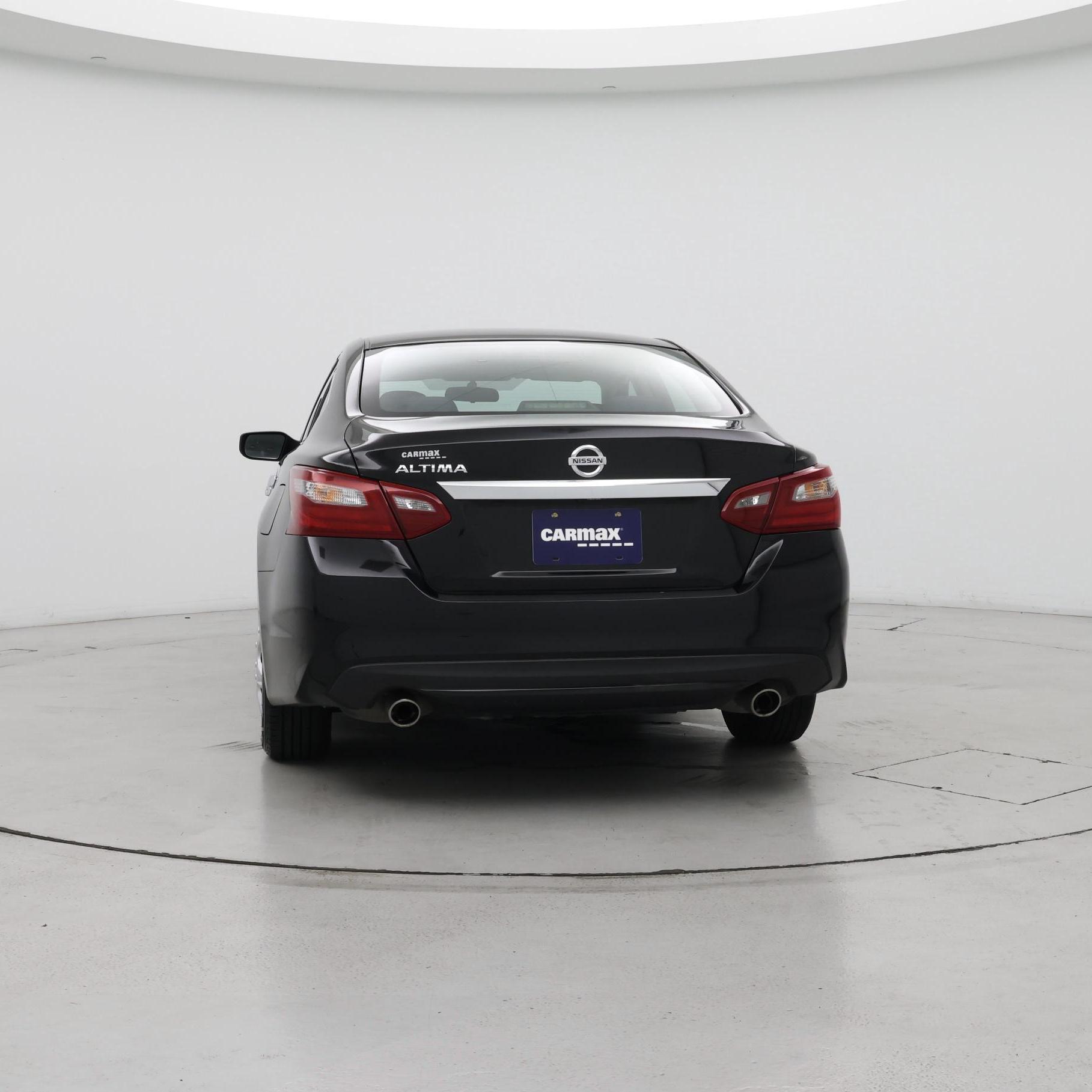 Thumbnail: 2018 Nissan Altima - 6