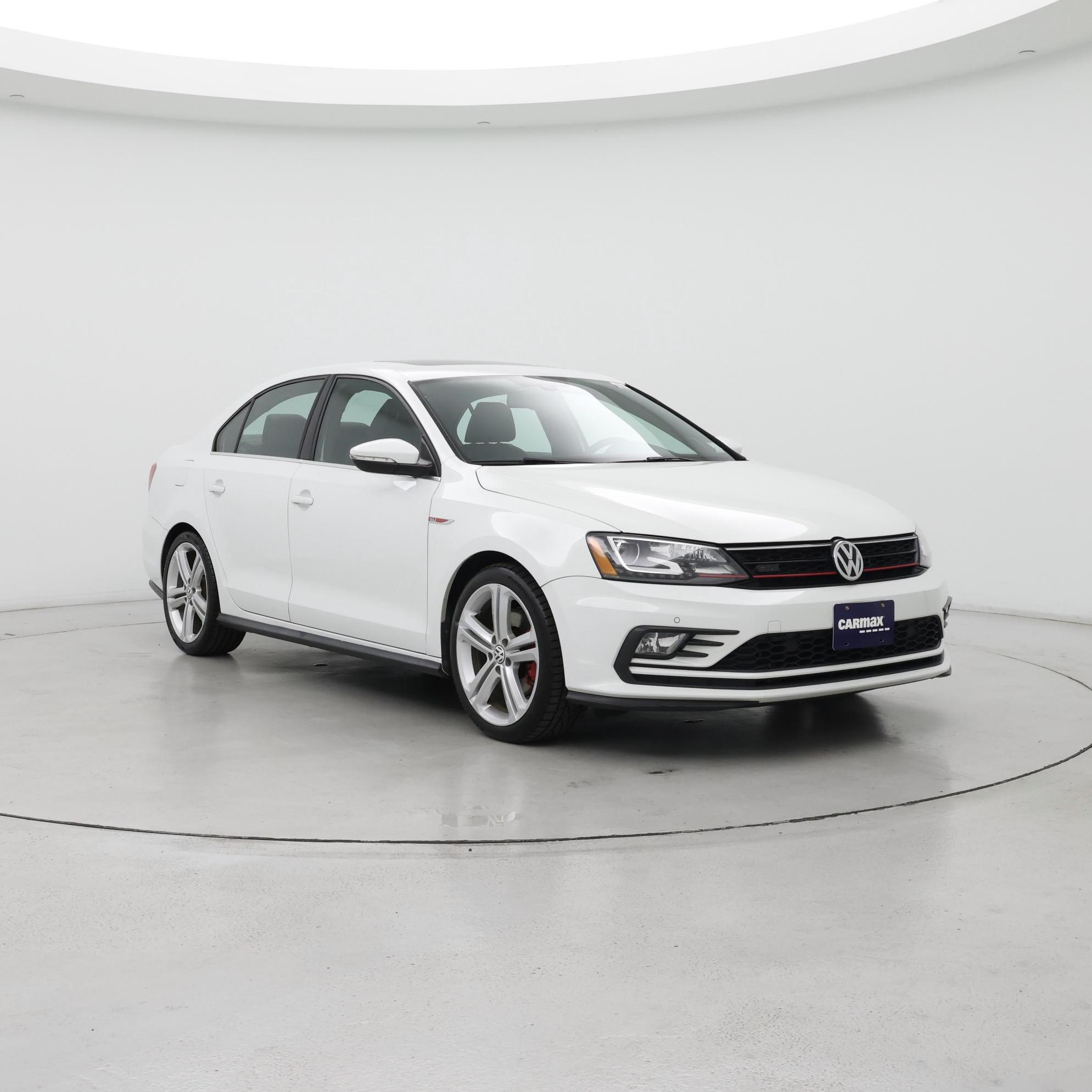 Thumbnail: 2016 Volkswagen Jetta - 1