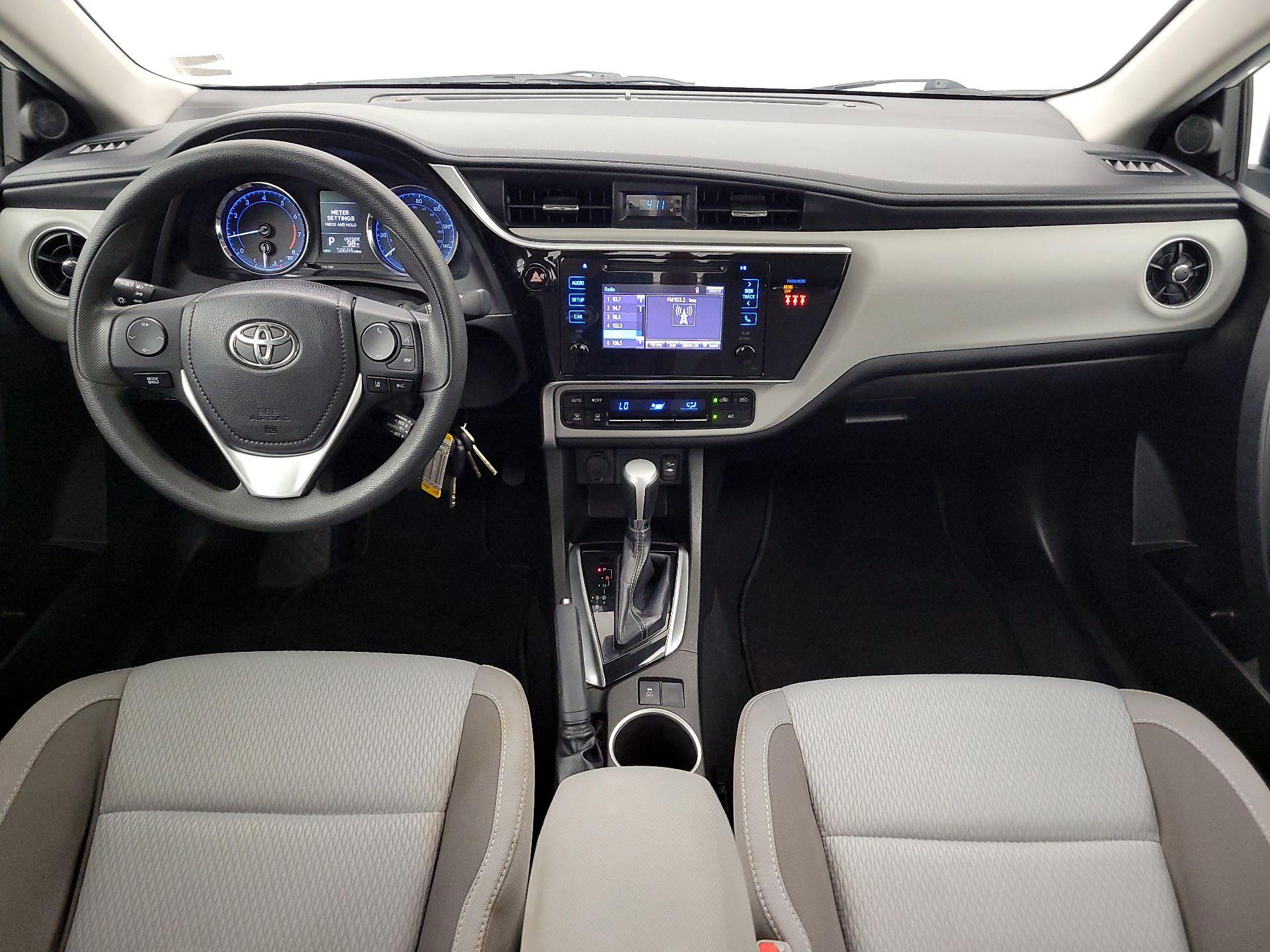 Thumbnail: 2018 Toyota Corolla - 9