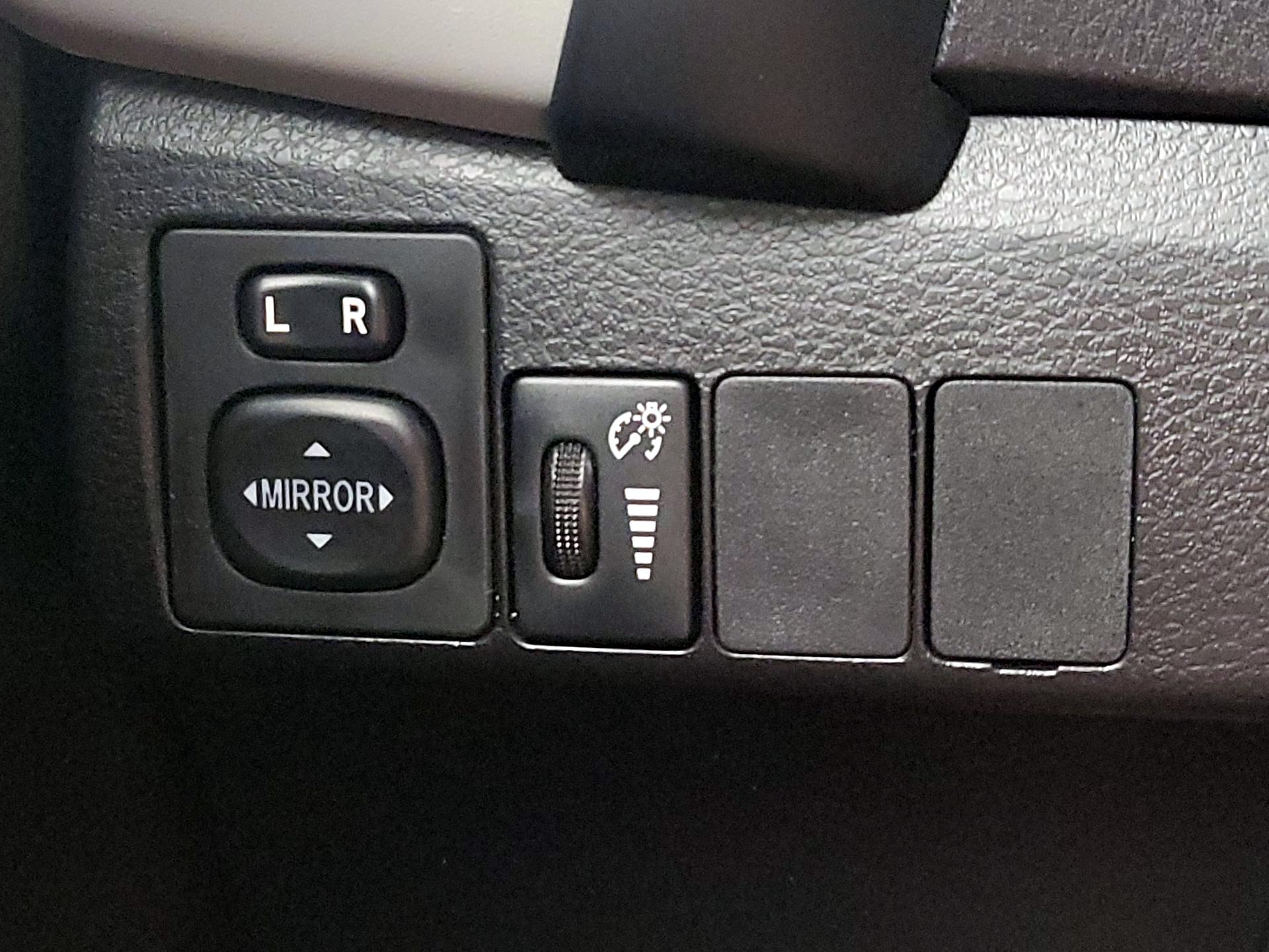 Thumbnail: 2018 Toyota Corolla - 13