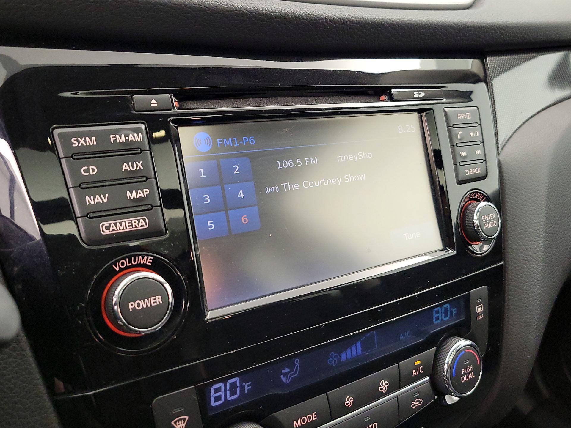 Thumbnail: 2014 Nissan Rogue - 16