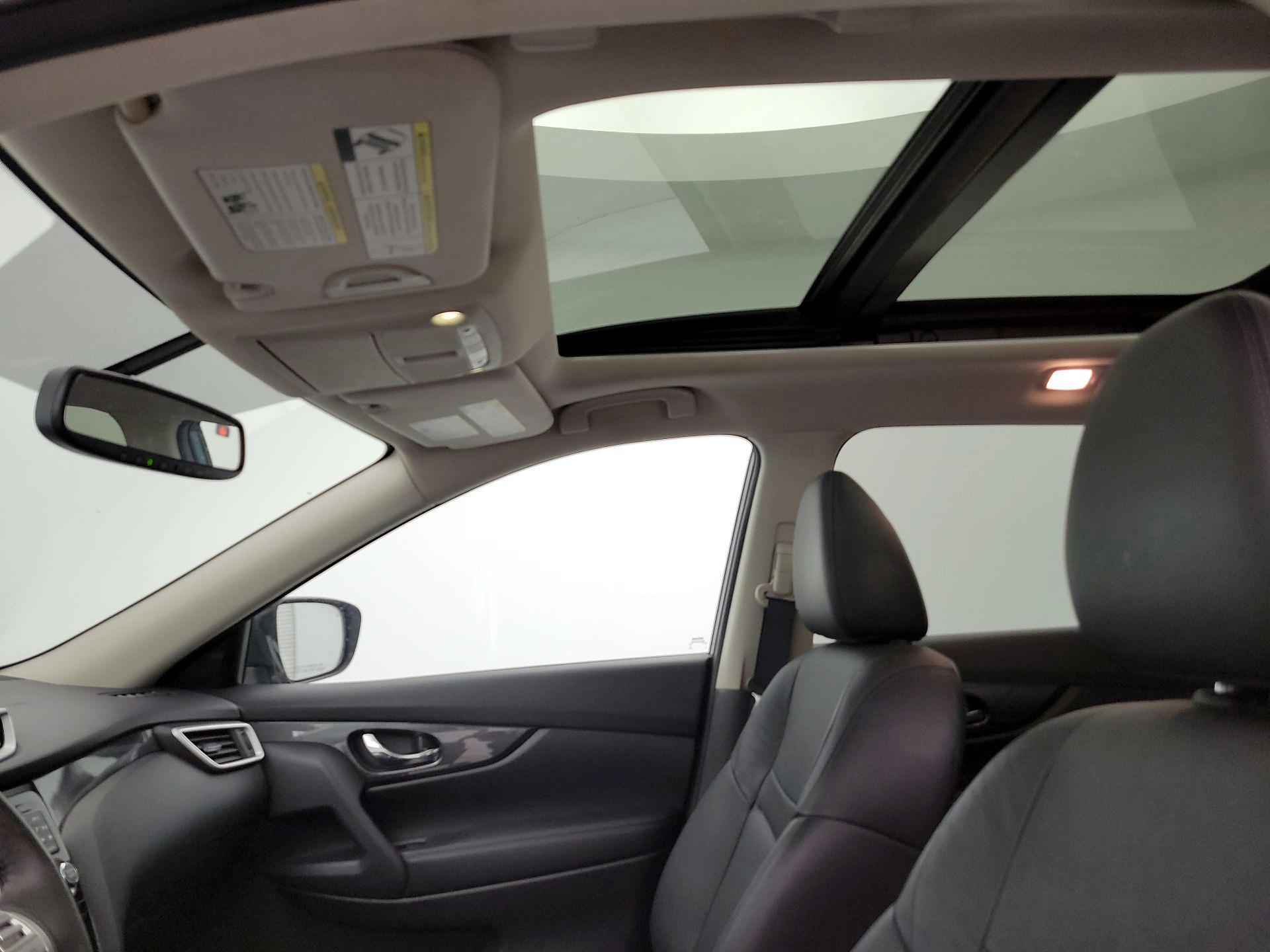 Thumbnail: 2014 Nissan Rogue - 20