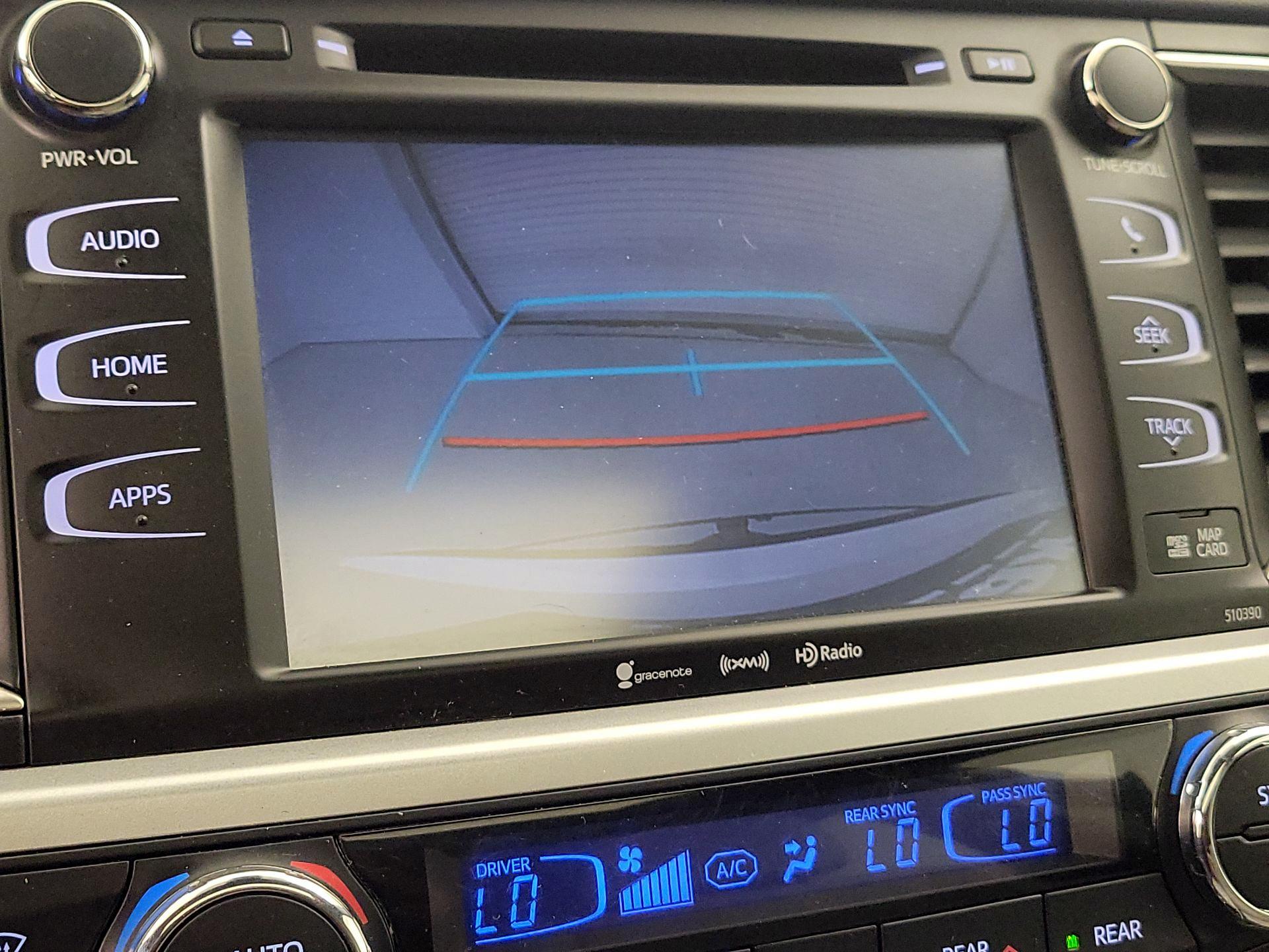 Thumbnail: 2019 Toyota Highlander - 14