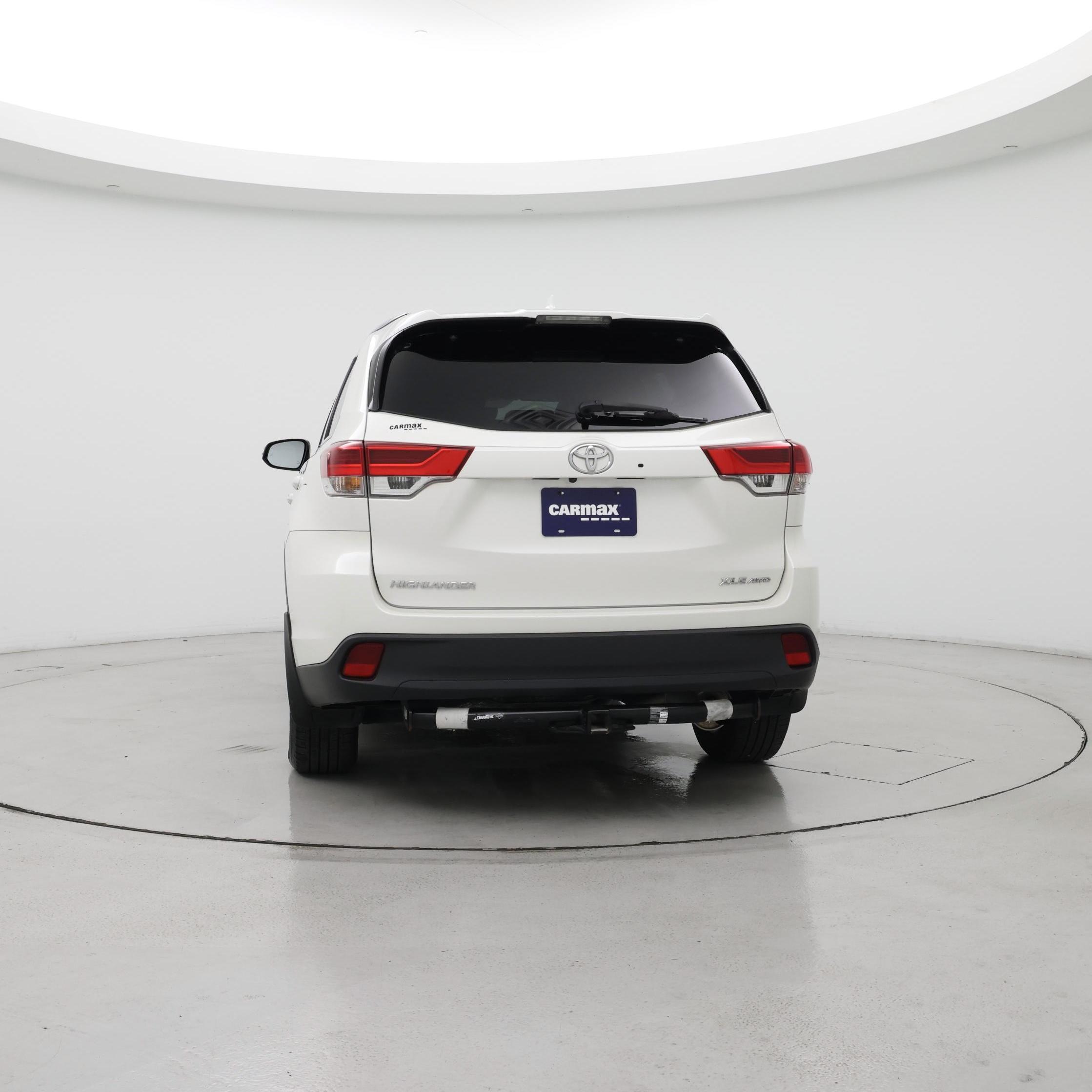 Thumbnail: 2019 Toyota Highlander - 6